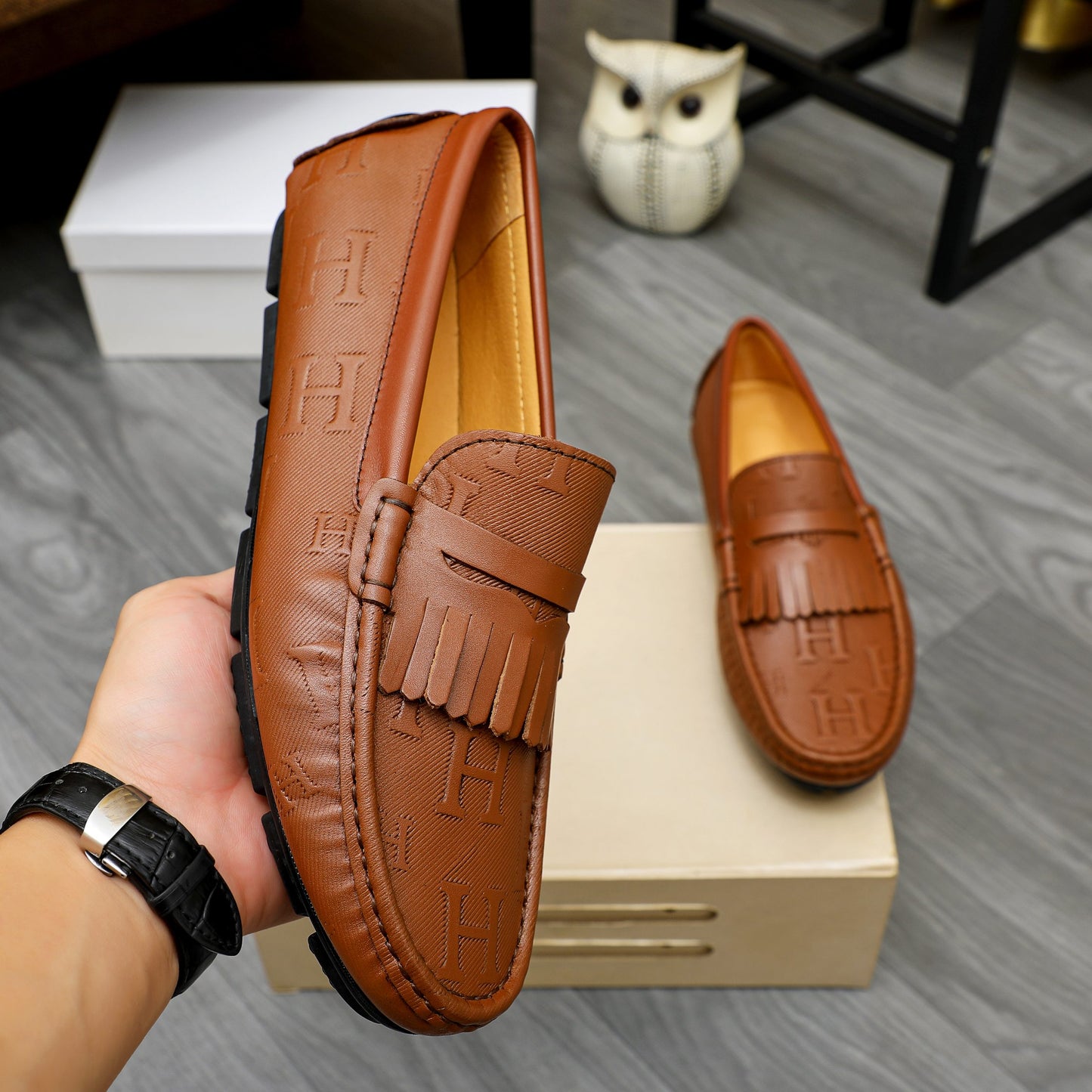 1:1 Quality Her-Mes Loafers for Men Pre Order