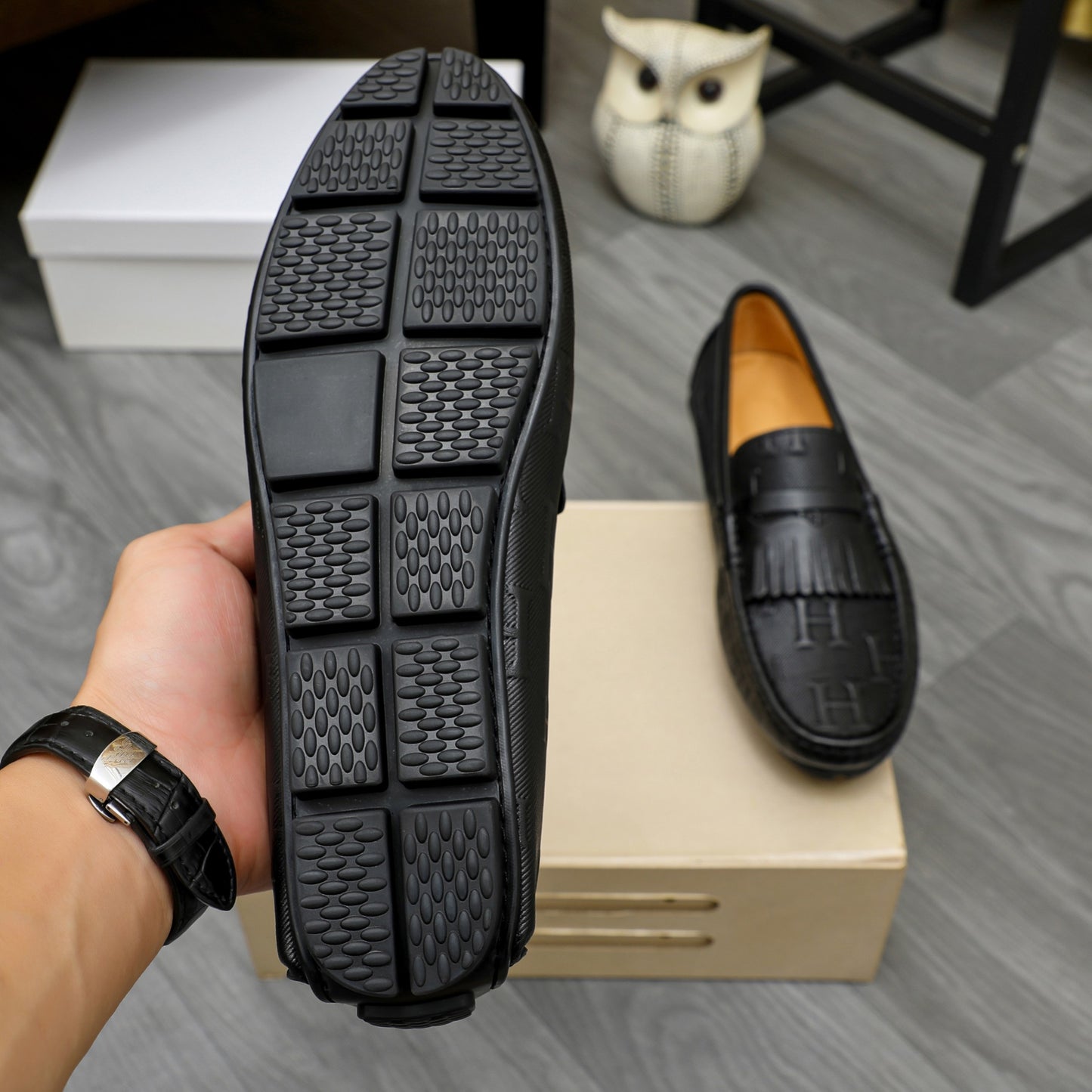 1:1 Quality Her-Mes Loafers for Men Pre Order