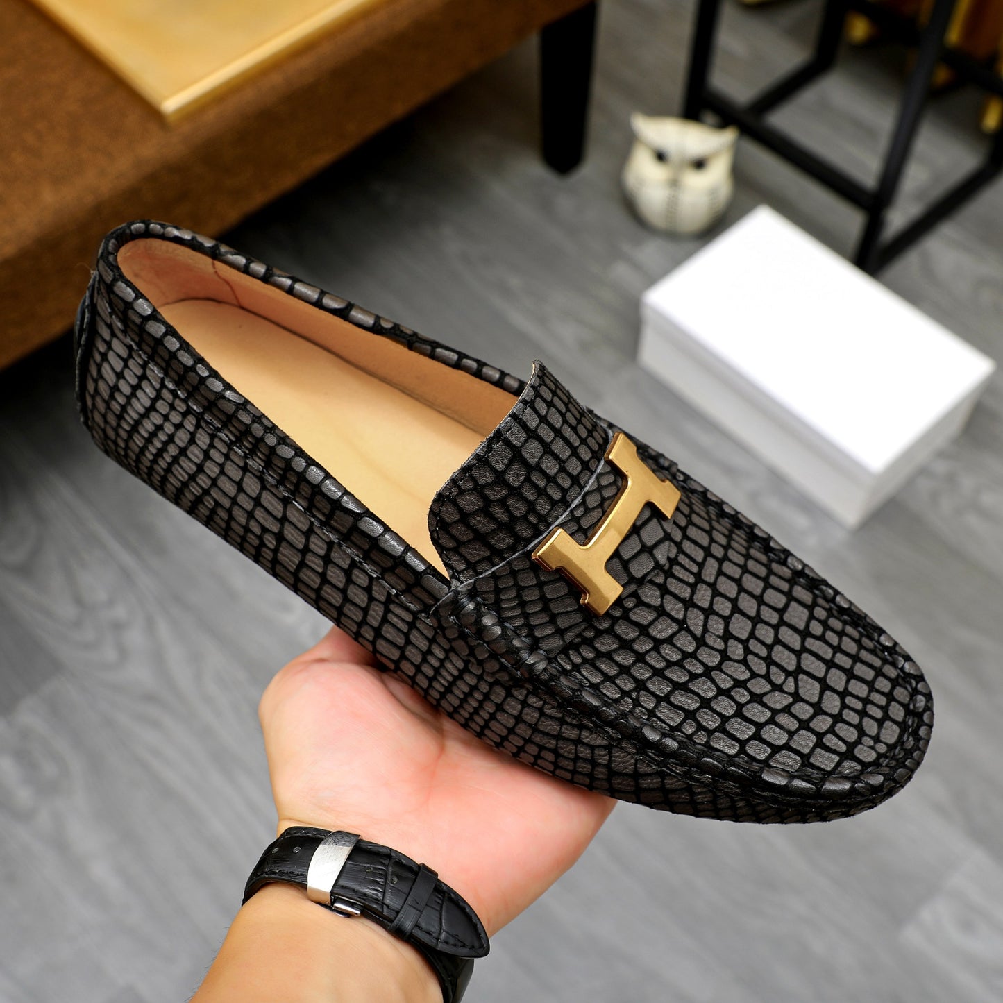 1:1 Quality Her-Mes Loafers for Men Pre Order