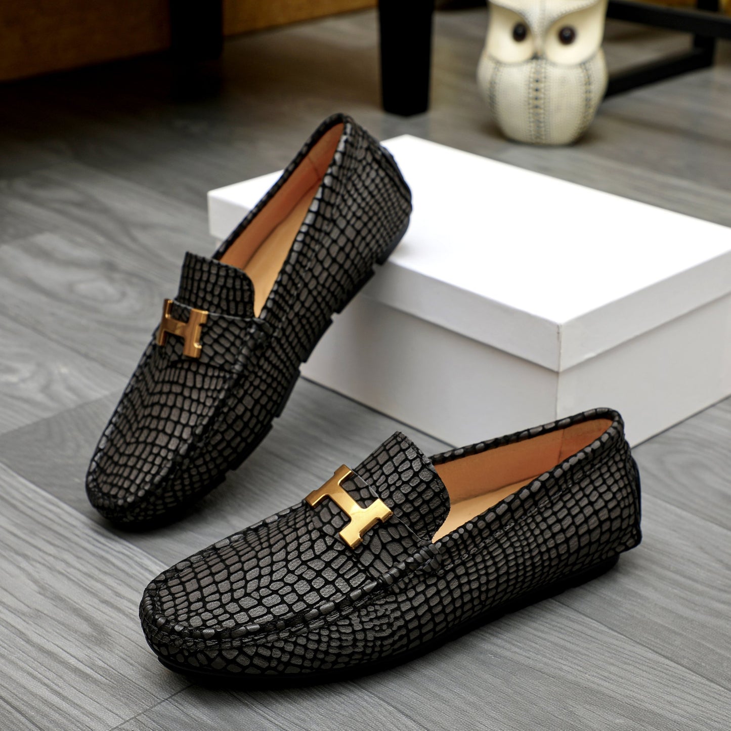 1:1 Quality Her-Mes Loafers for Men Pre Order