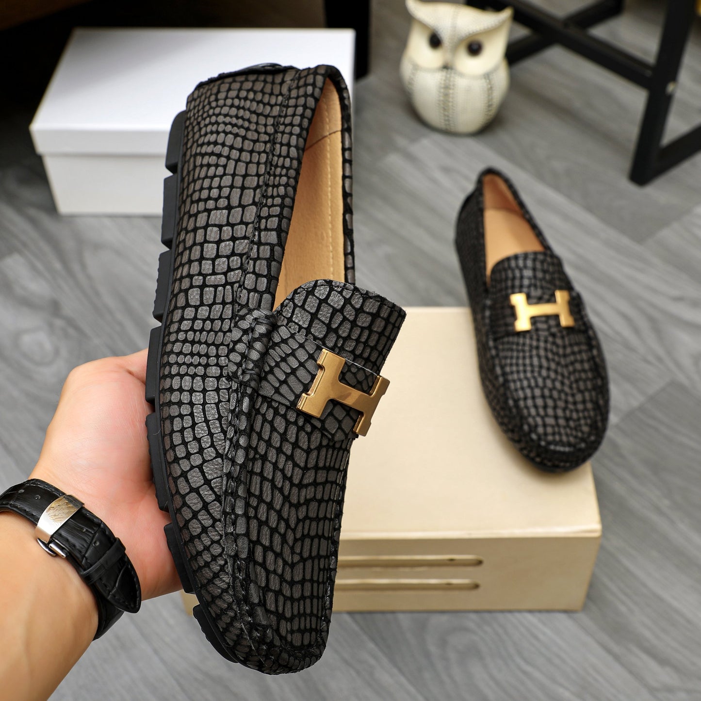 1:1 Quality Her-Mes Loafers for Men Pre Order