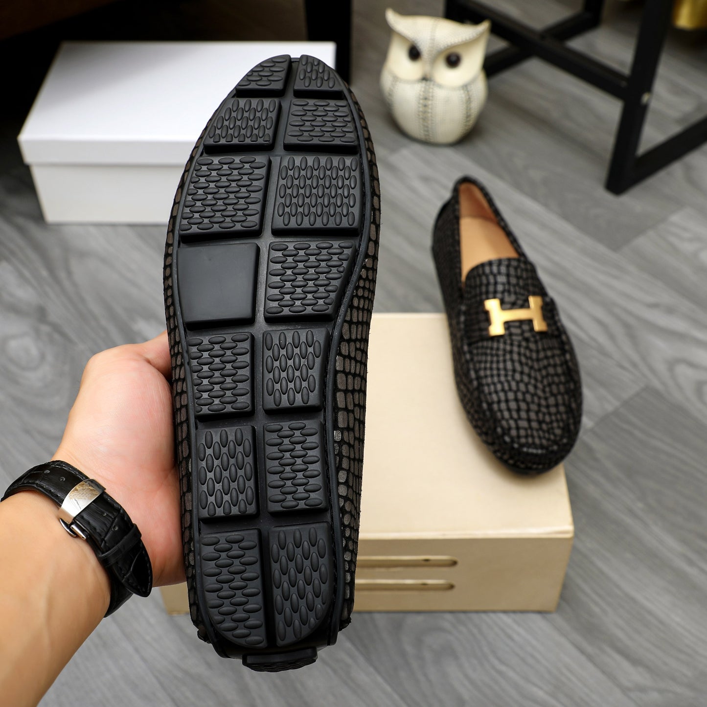 1:1 Quality Her-Mes Loafers for Men Pre Order