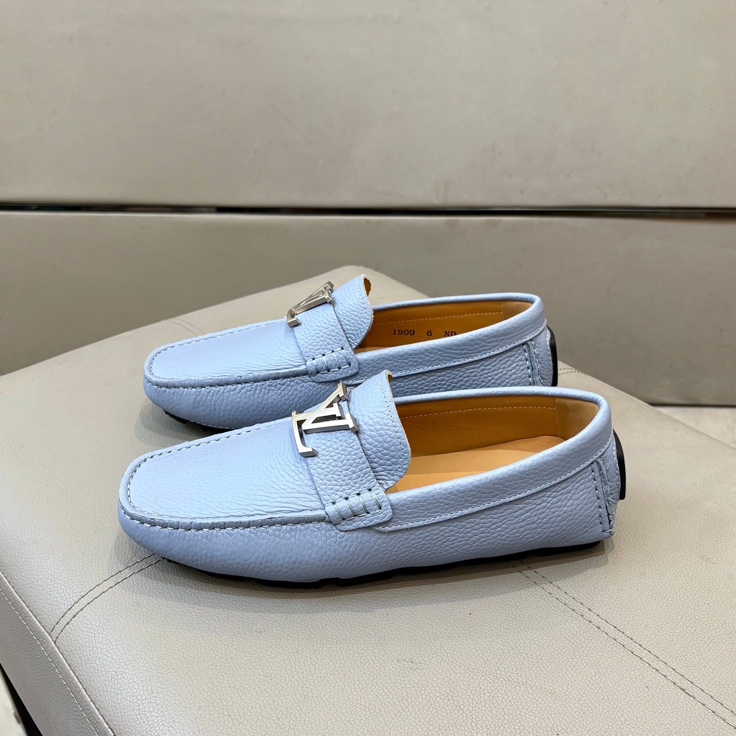 1:1 Lvi Premium Loafer Shoes for Men Pre Order