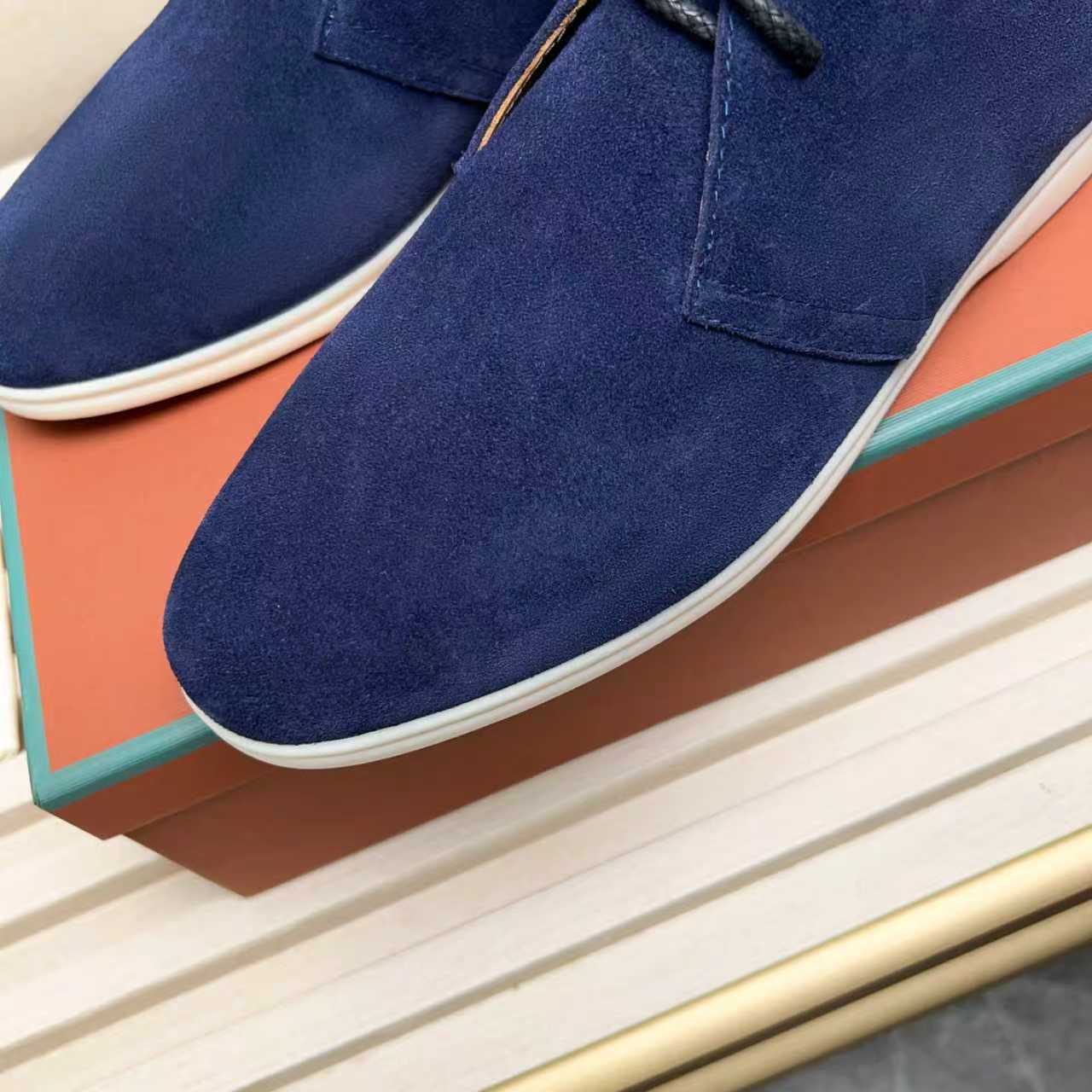 LP Genuine Suede Chukka Boots for Men