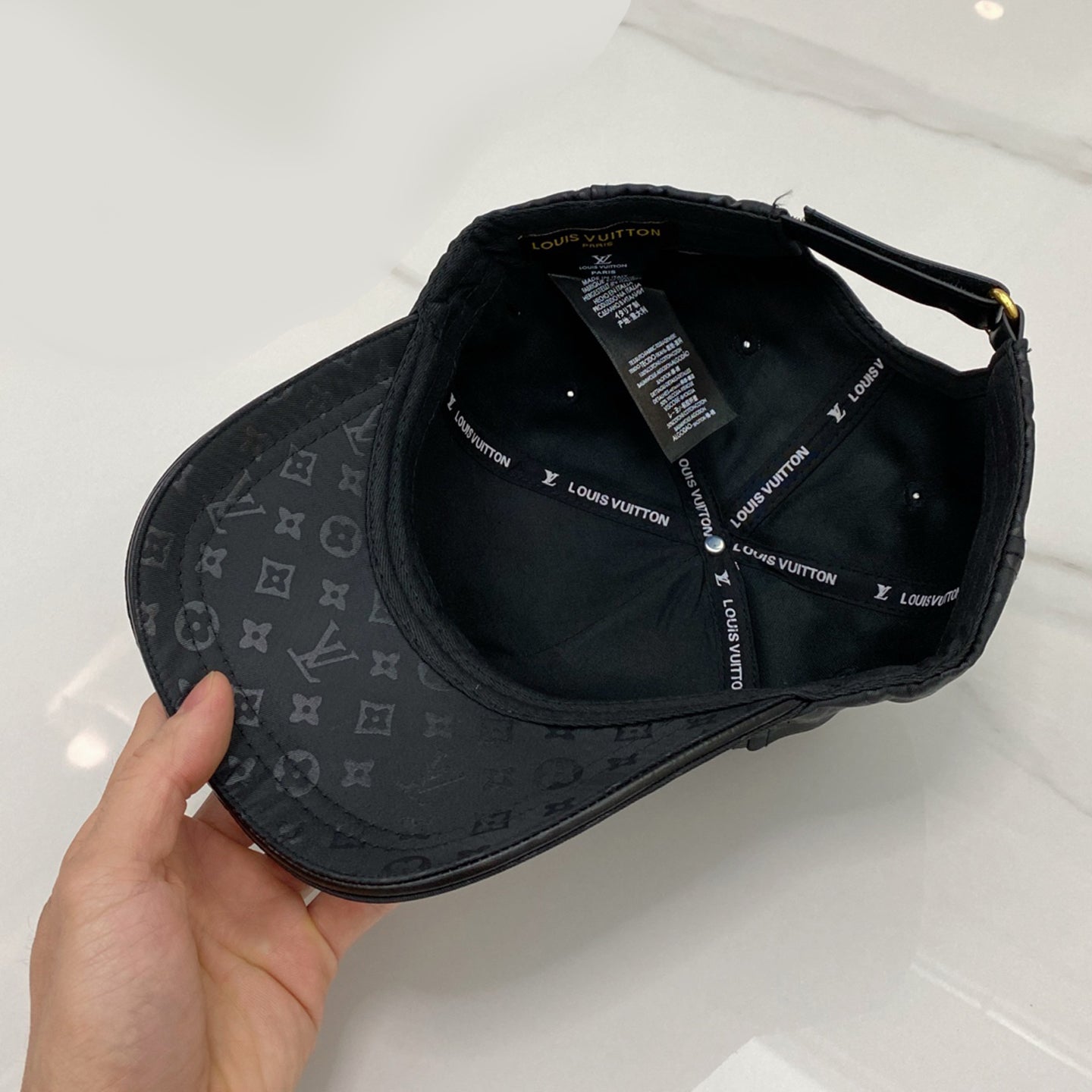 Lv Cap for Men and Women