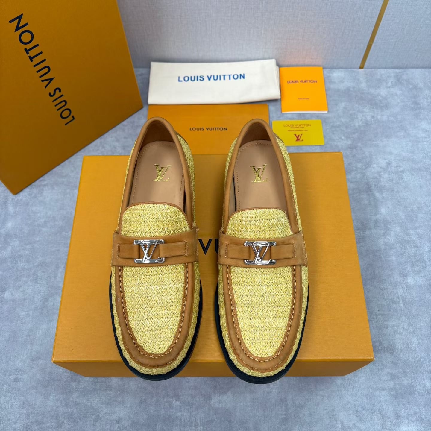 LVE Major Loafers Leather shoes for Men
