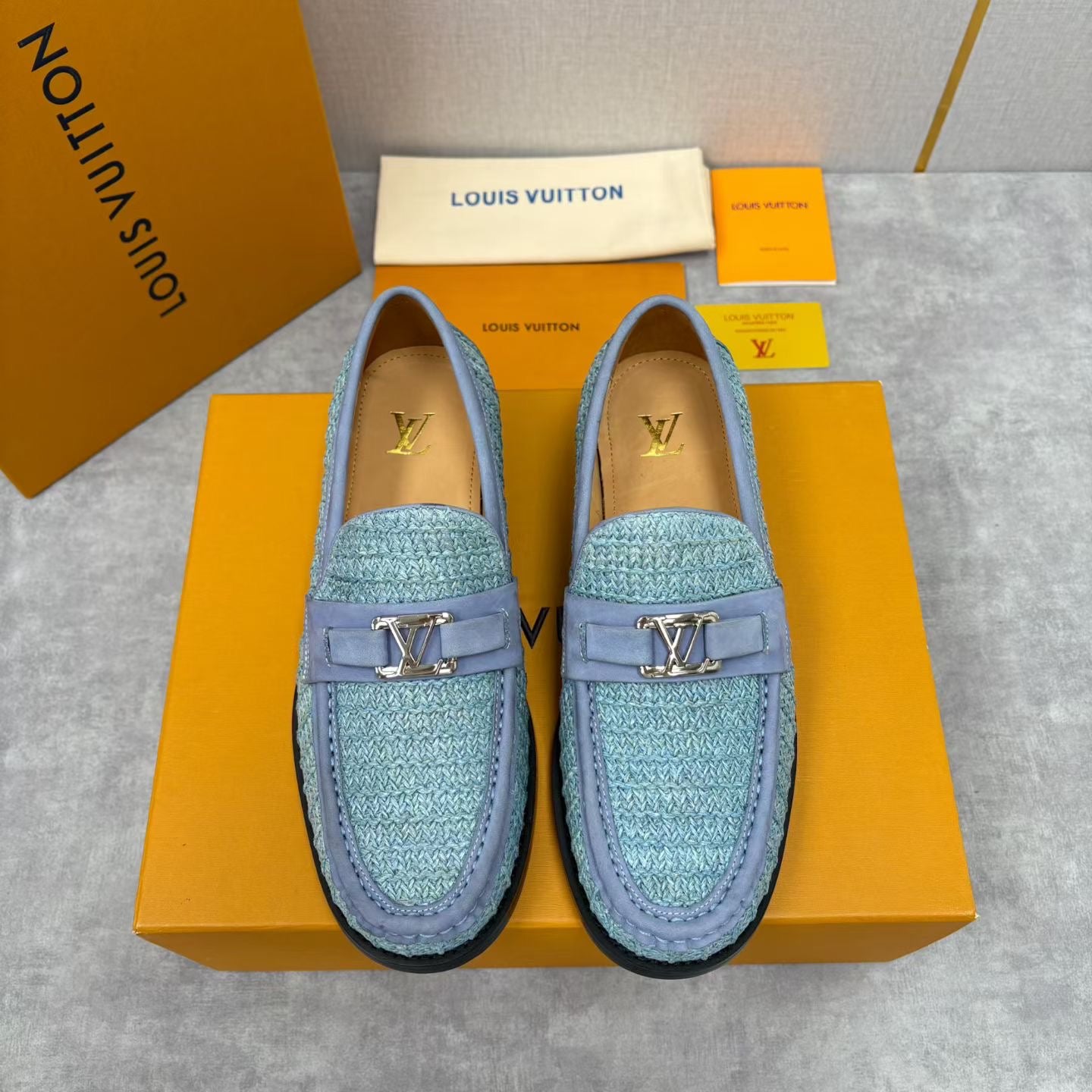 LVe Major Loafers Leather shoes for Men