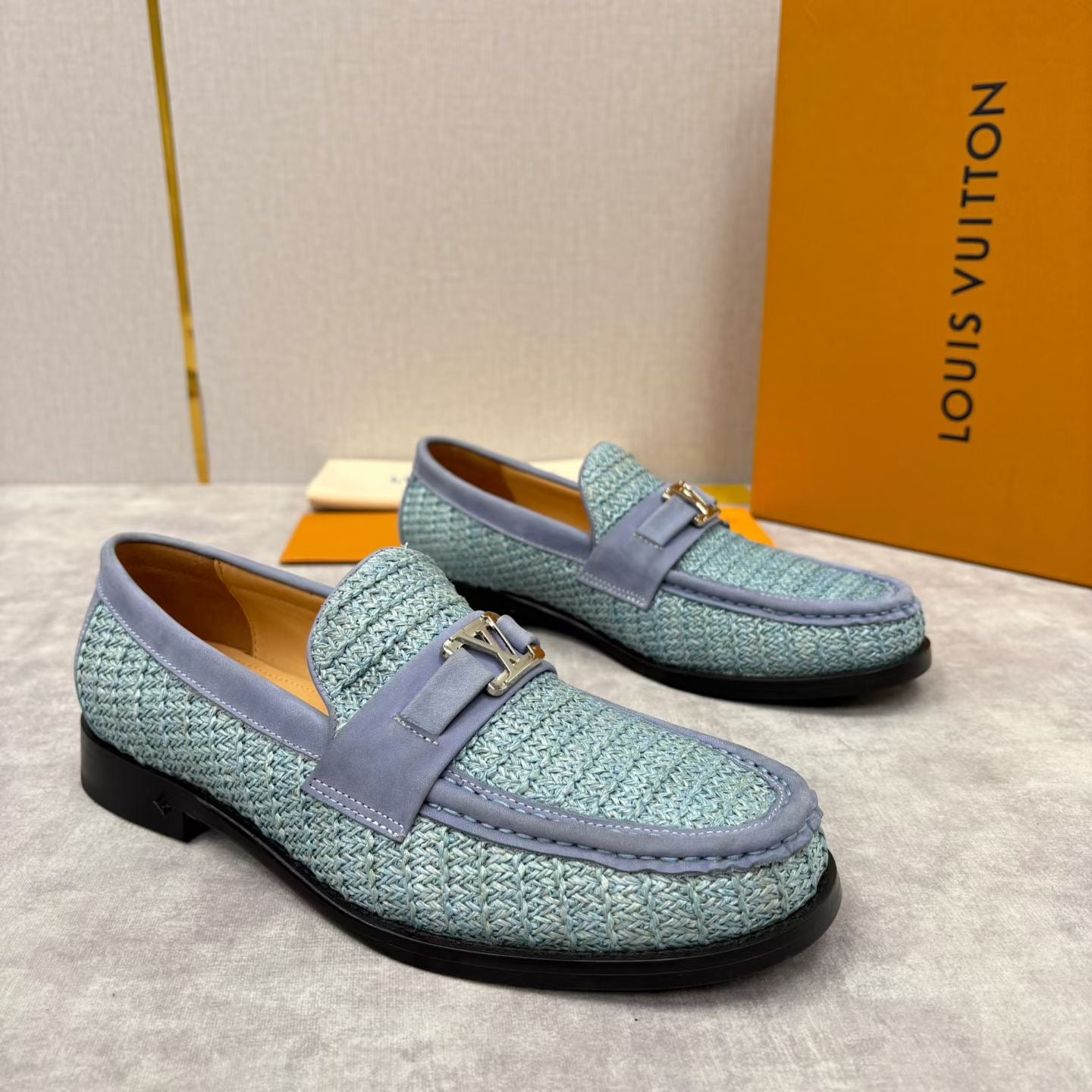 LVe Major Loafers Leather shoes for Men