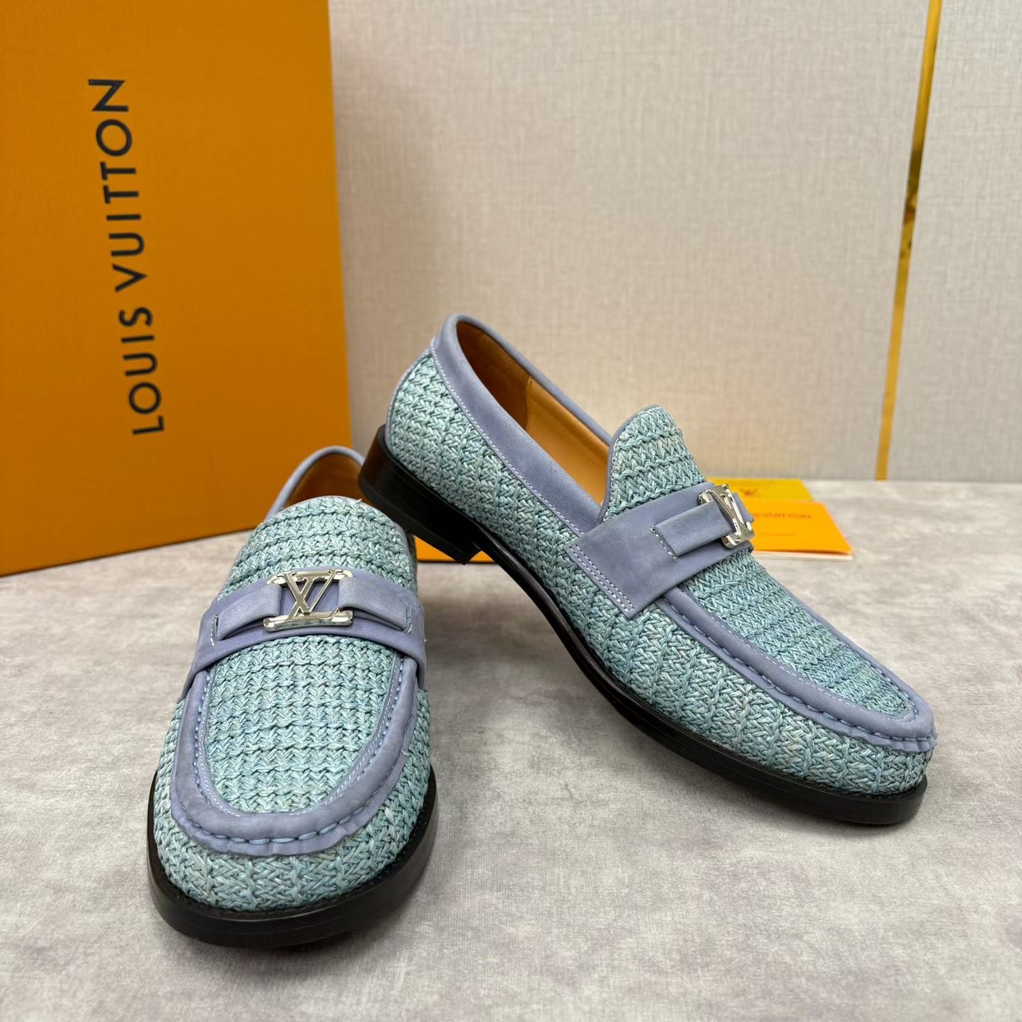 LVe Major Loafers Leather shoes for Men