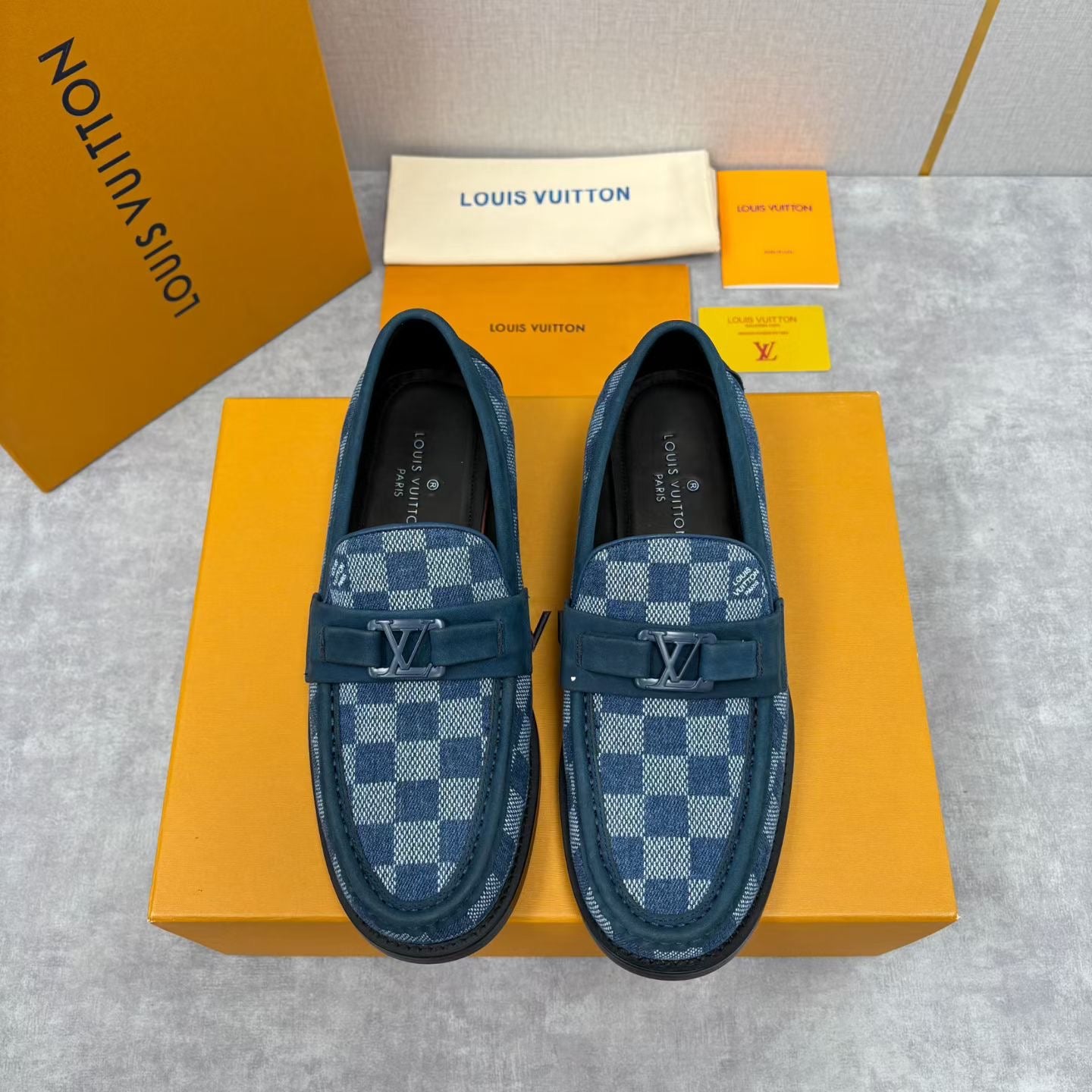 LVe Major Loafers Leather shoes for Men