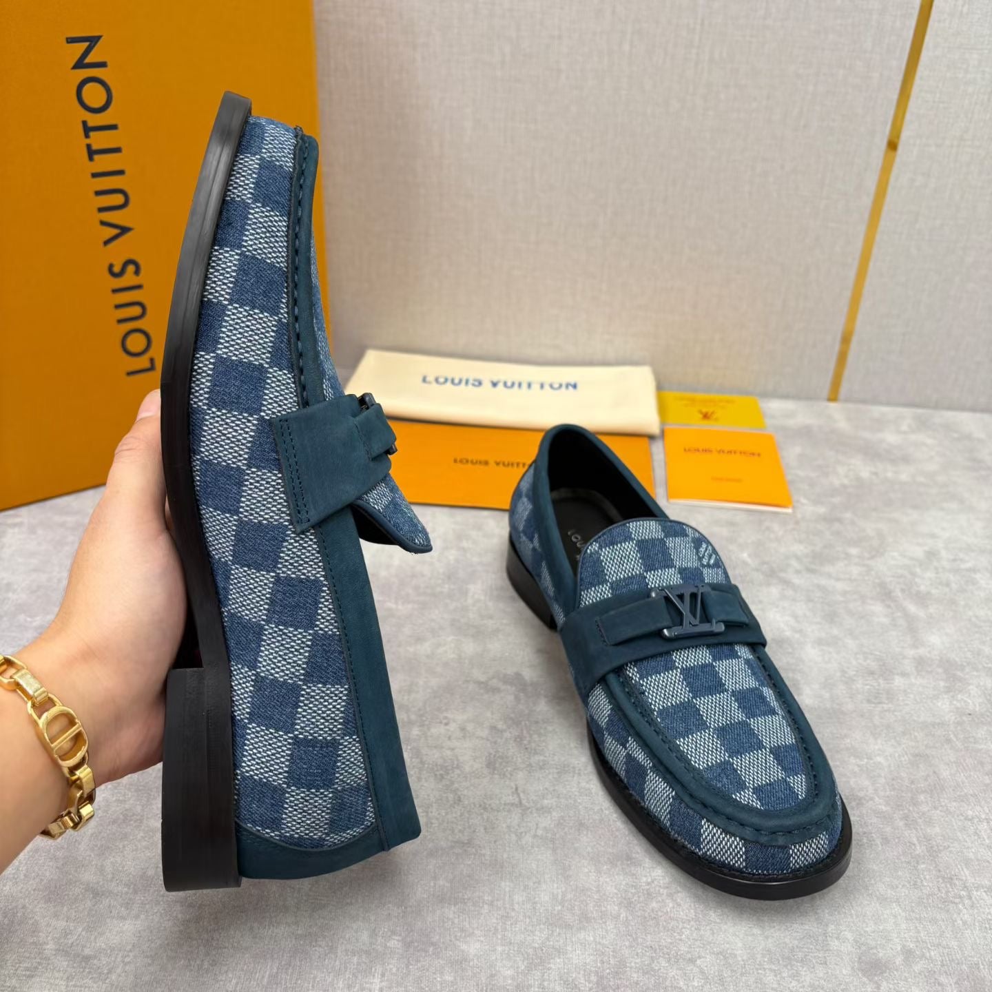 LVe Major Loafers Leather shoes for Men