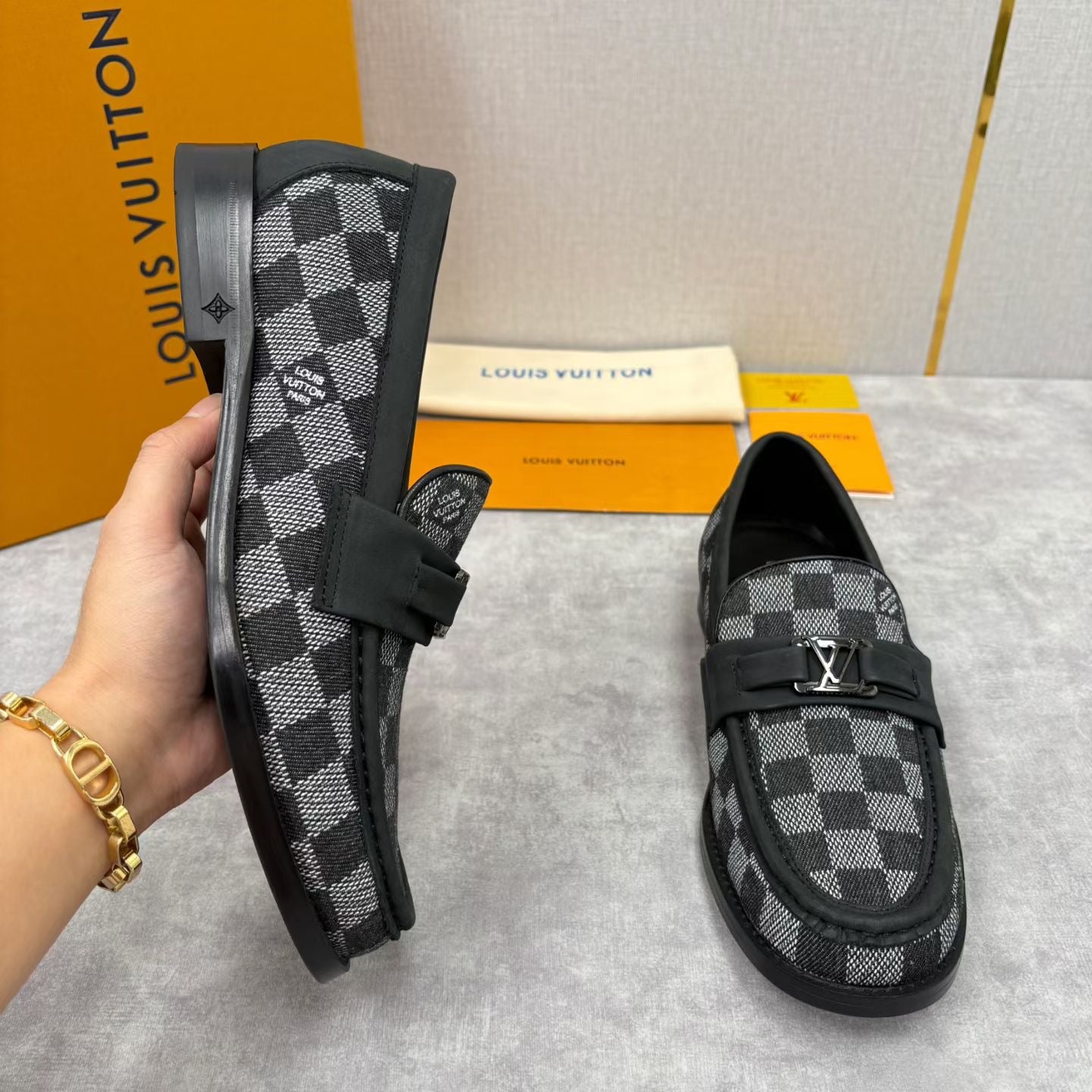 LVe Major Loafers Leather shoes for Men