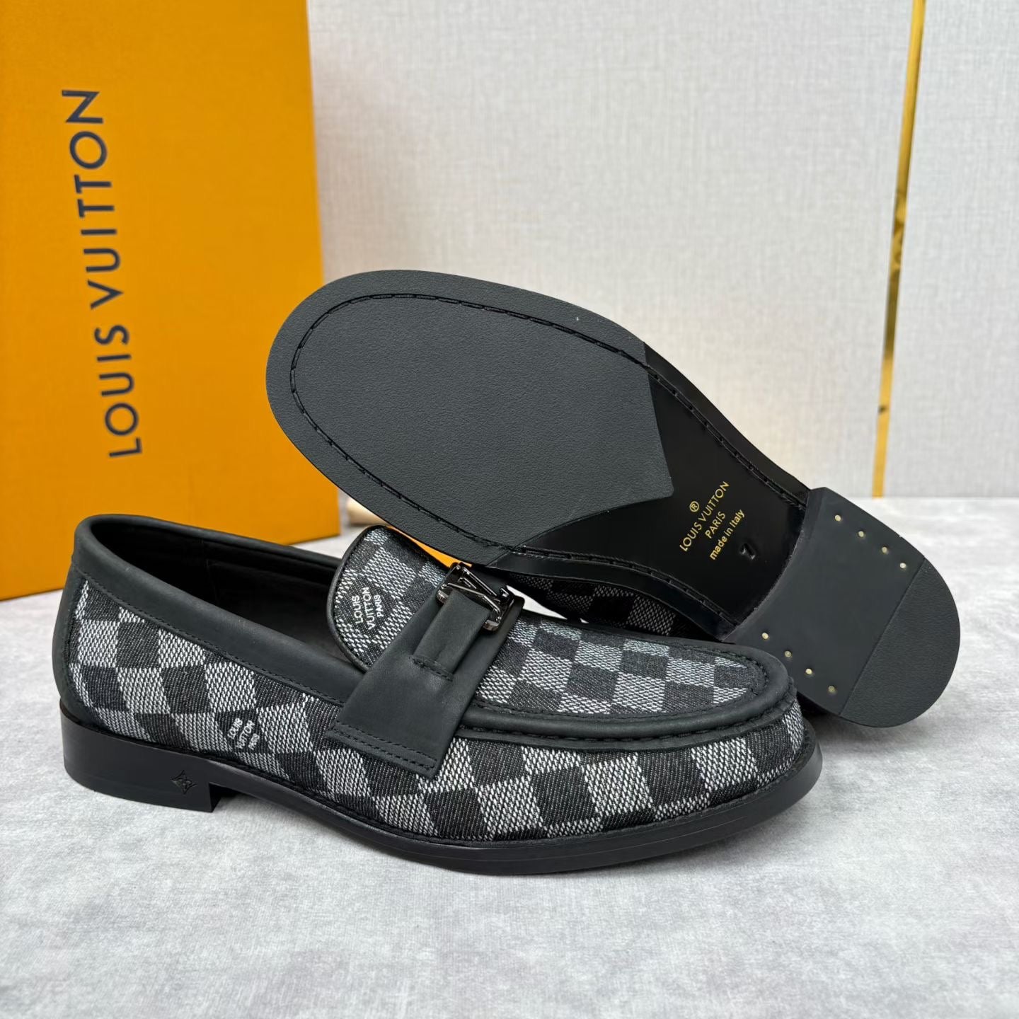 LVe Major Loafers Leather shoes for Men