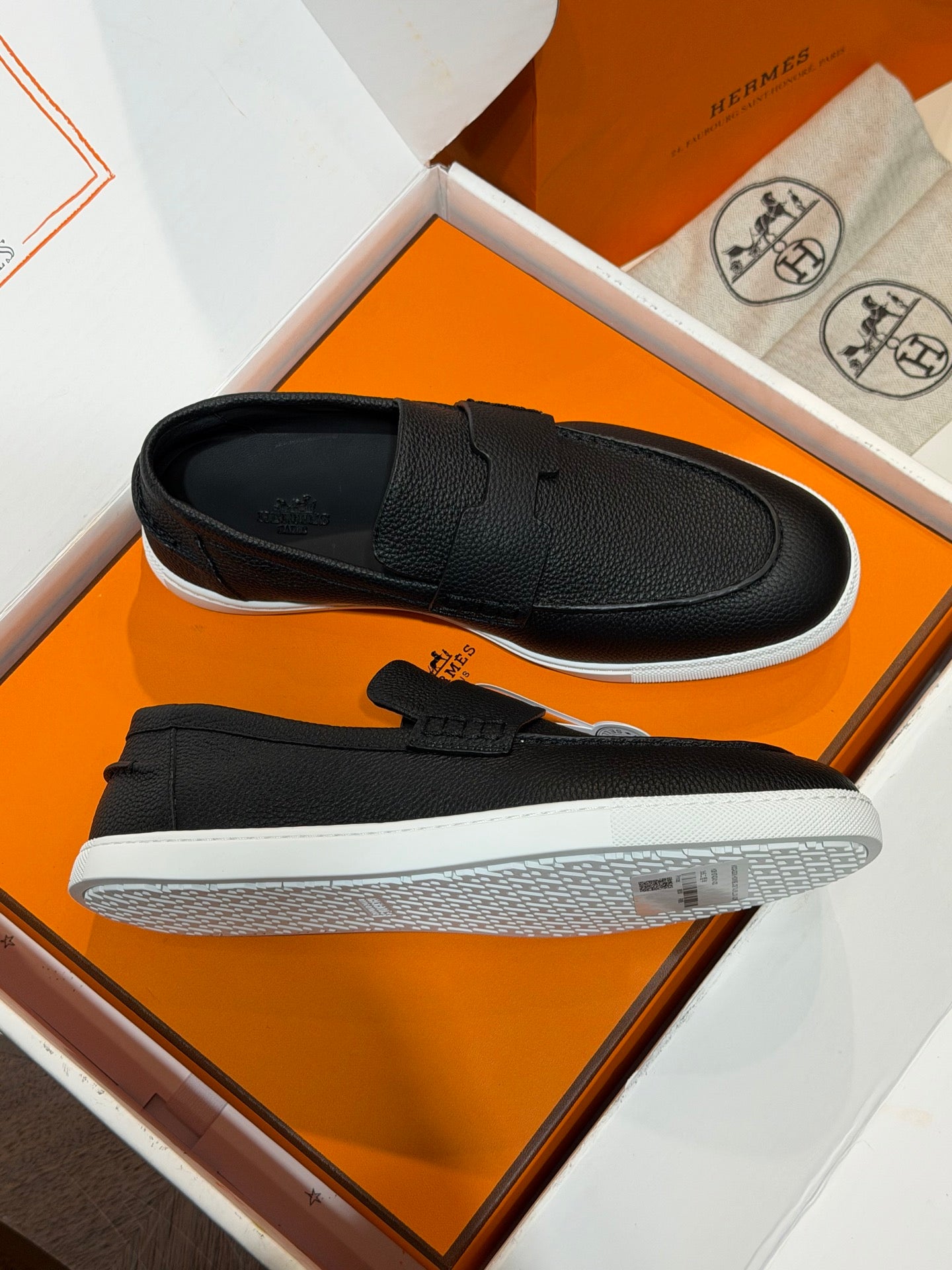Hrmss Black Freestyle Loafers for Men