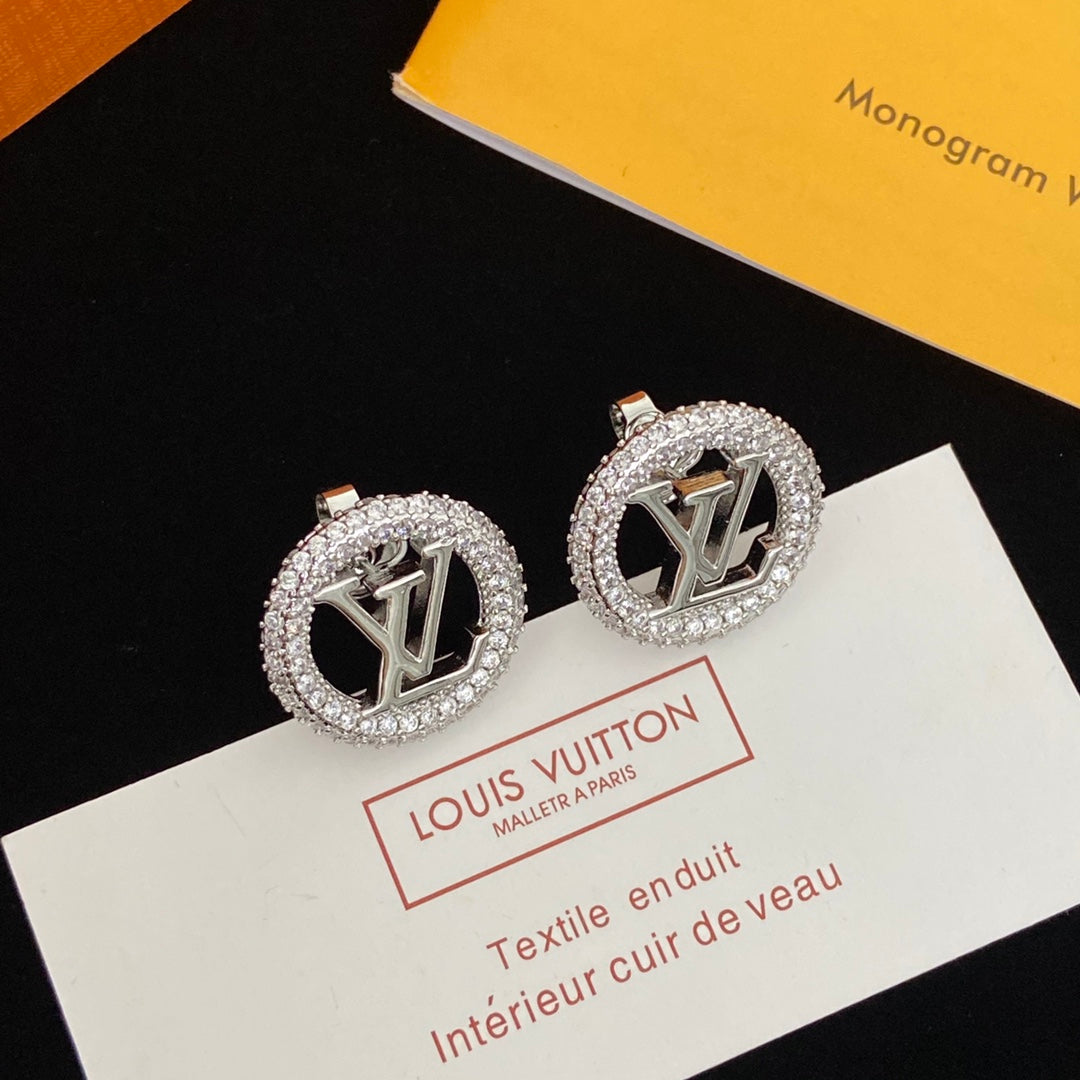 LV Studs Tops for Women