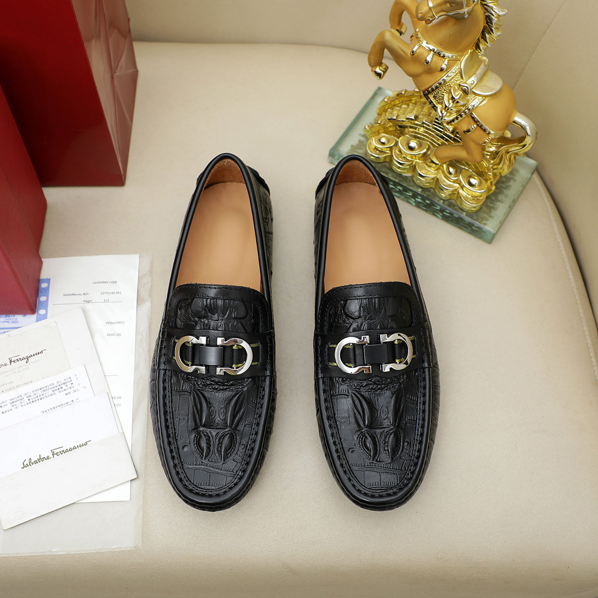 Ferragamo Leather Loafer Shoes for Men Pre Order
