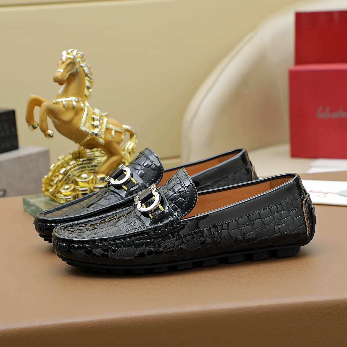 Ferragamo Leather Loafer Shoes for Men Pre Order