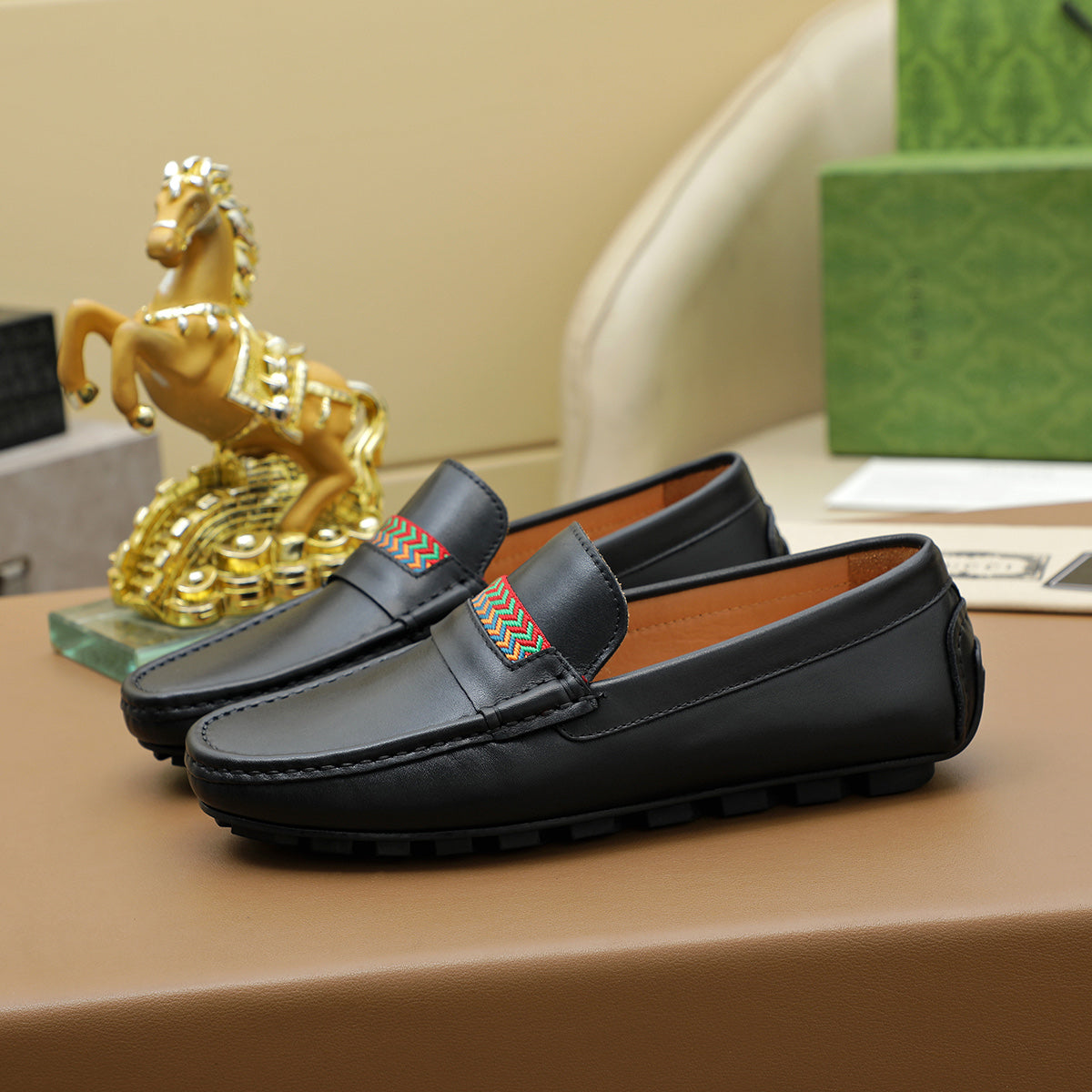 Guuci Black Leather Loafer Shoes for Men Pre Order