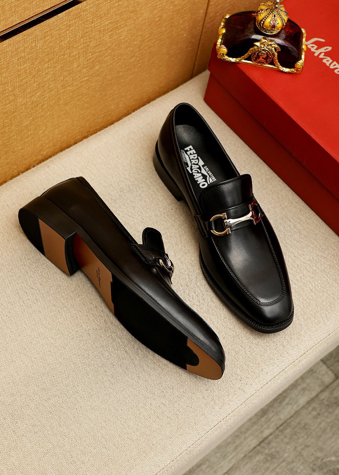 Ferragamo Glossy Leather Shoes for Men Pre Order