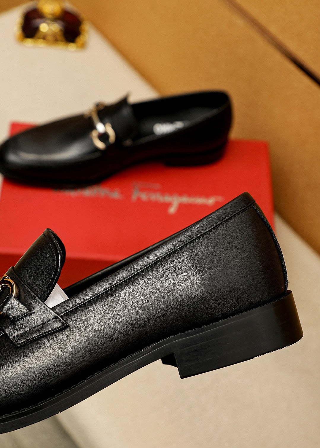 Ferragamo Glossy Leather Shoes for Men Pre Order