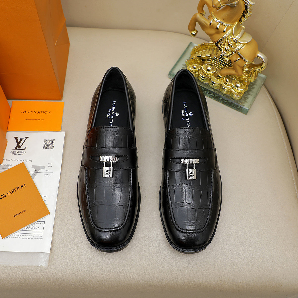 LvE Leather Shoes for Men Pre Order