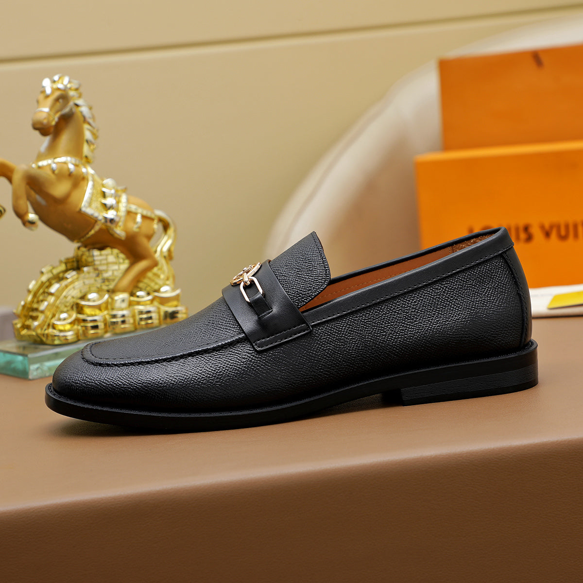 LvE Leather Shoes for Men Pre Order