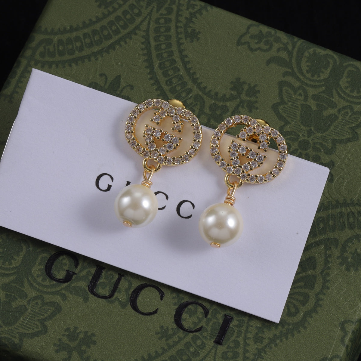 Guci Pearl Drop Stud Earrings for Women