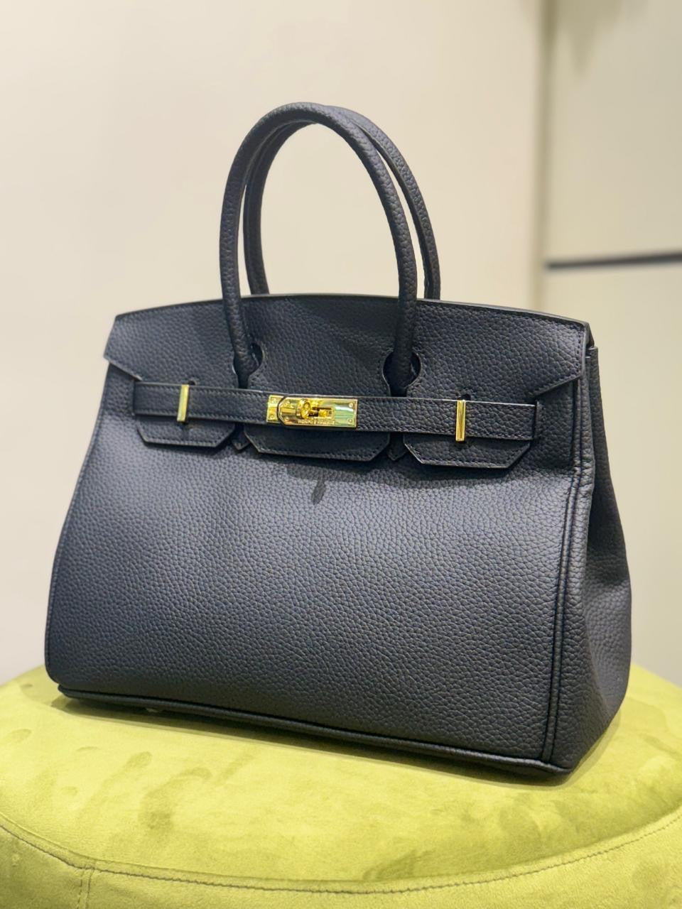 Famous Her-mes Birkin 30cm Handbag for Women