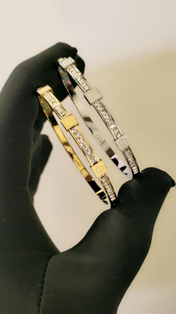 Famous Brand Car-tier Bracelet for Women