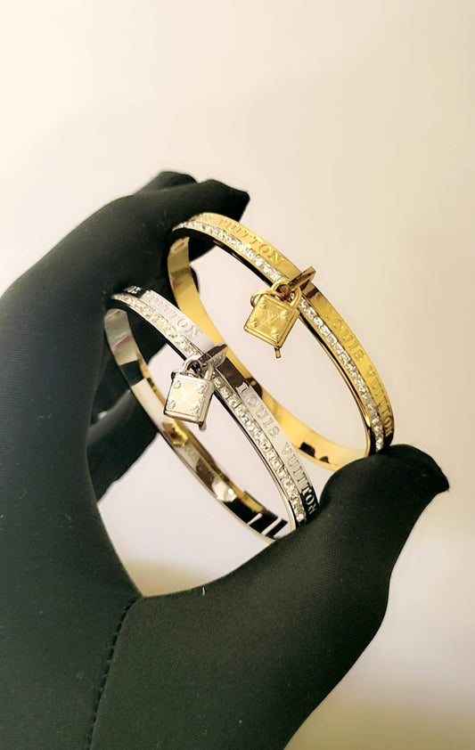 Famous Brand L-V Lou-is Vui-tton Bracelet for Women