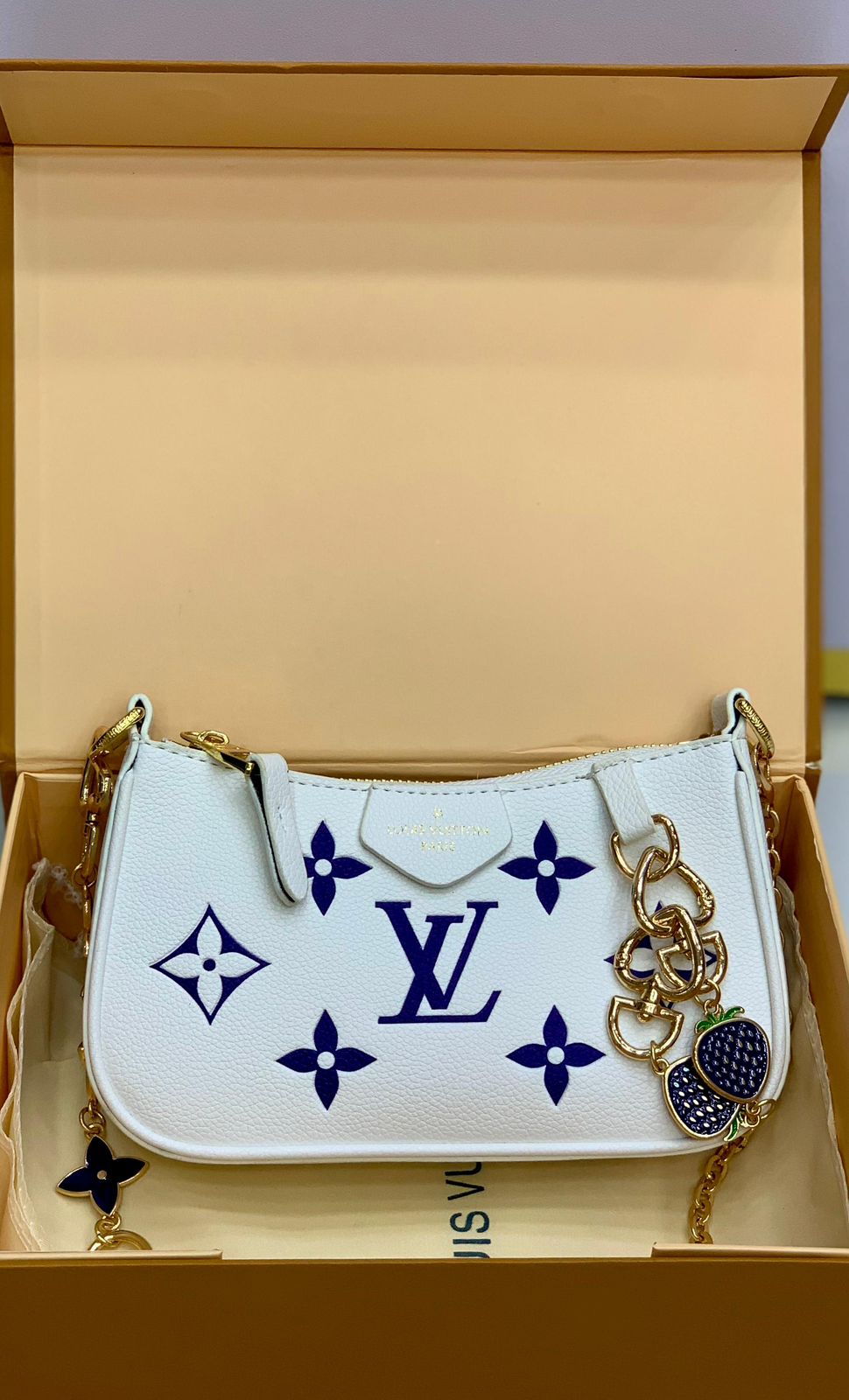 Lv Premum Shoulder bag for Women
