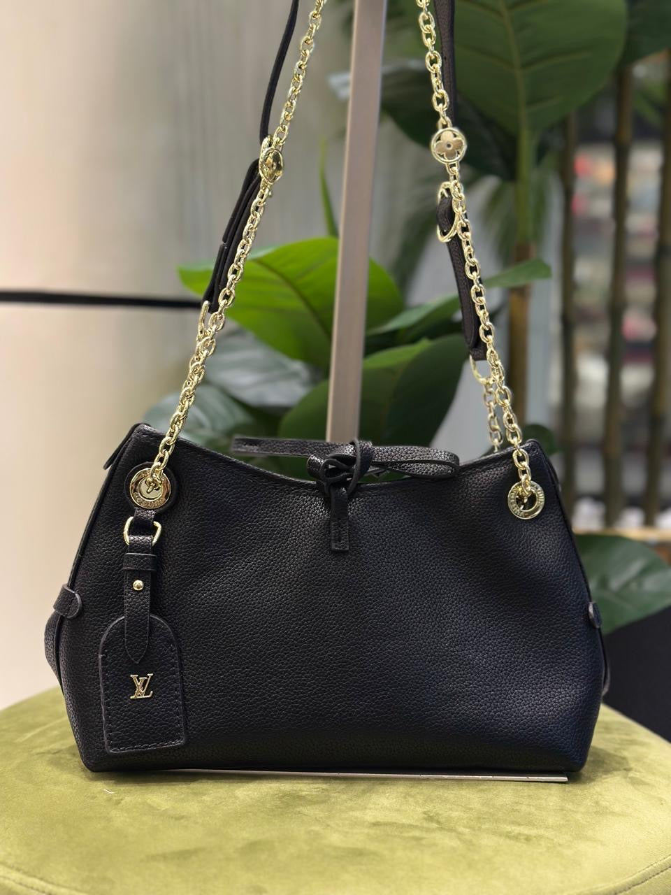 Famous Brand L-V Lou-is Vuit-ton Shoulder bag for Women