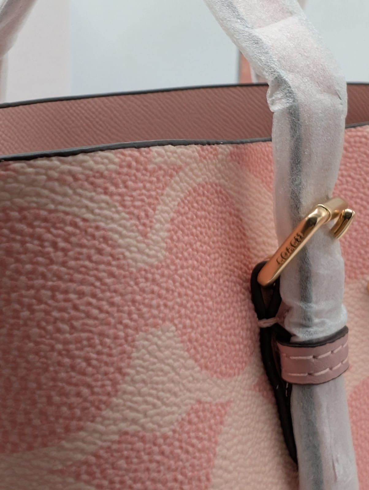 Famous Pink Co-ach Shoulder bag for Women