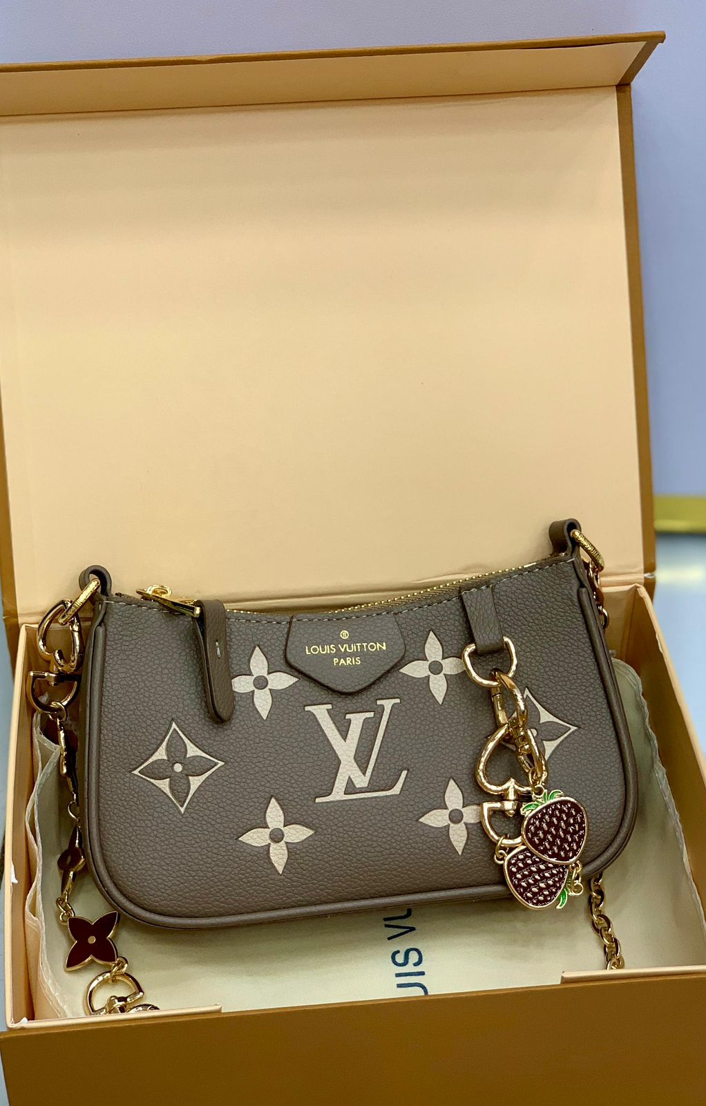 Lv Premum Shoulder bag for Women