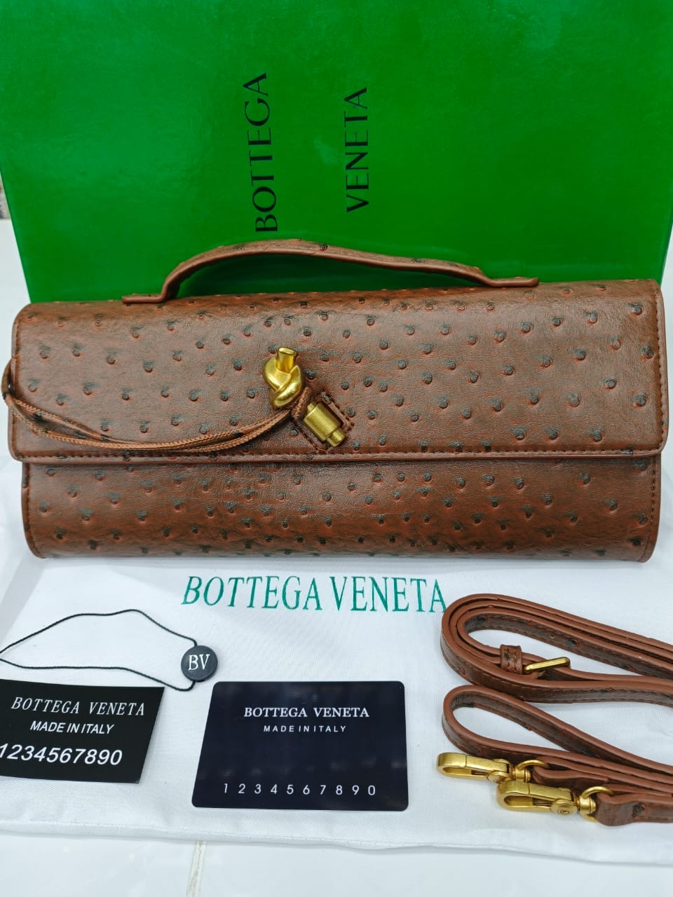 Famous Brand Bot-tega Ven-eta  Andiamo Long Clutch Ostrich pattern Clutch Bag for Women