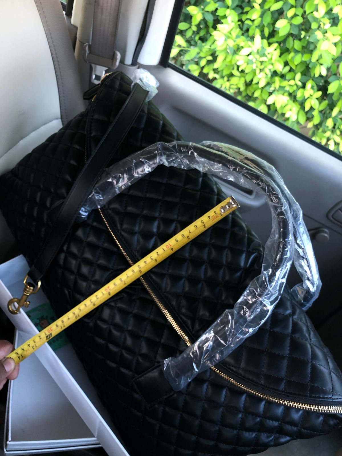 Famous YSL Yv-es Sa-int Lau-rent Travelling or Gym bag for Men and Women