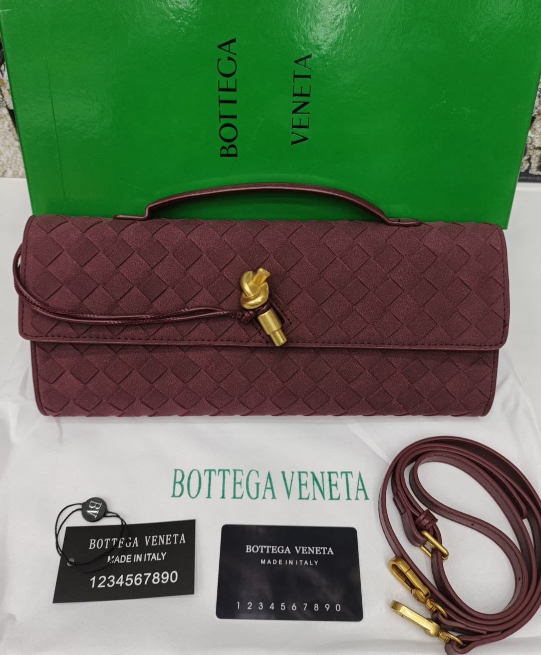 Famous Brand Bot-tega Ven-eta Long Clutch Matte finish Handbag for Women