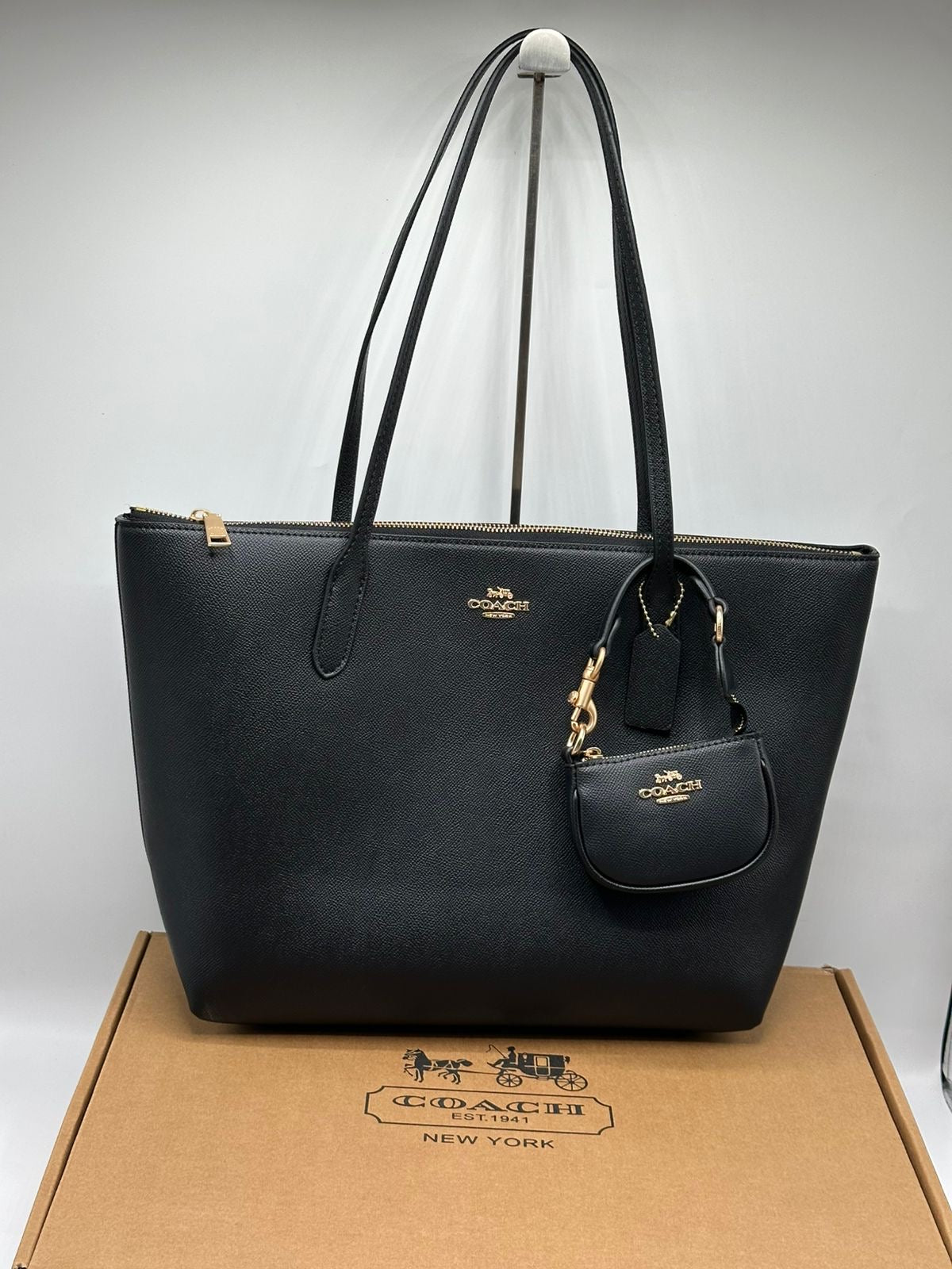 Coach Premium Tote bag for Women