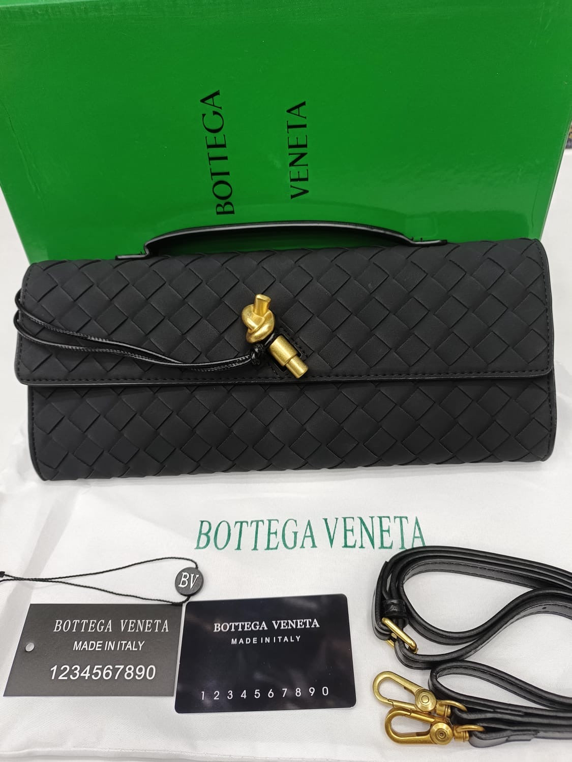 Famous Brand Bot-tega Ven-eta Long Clutch Matte finish Handbag for Women