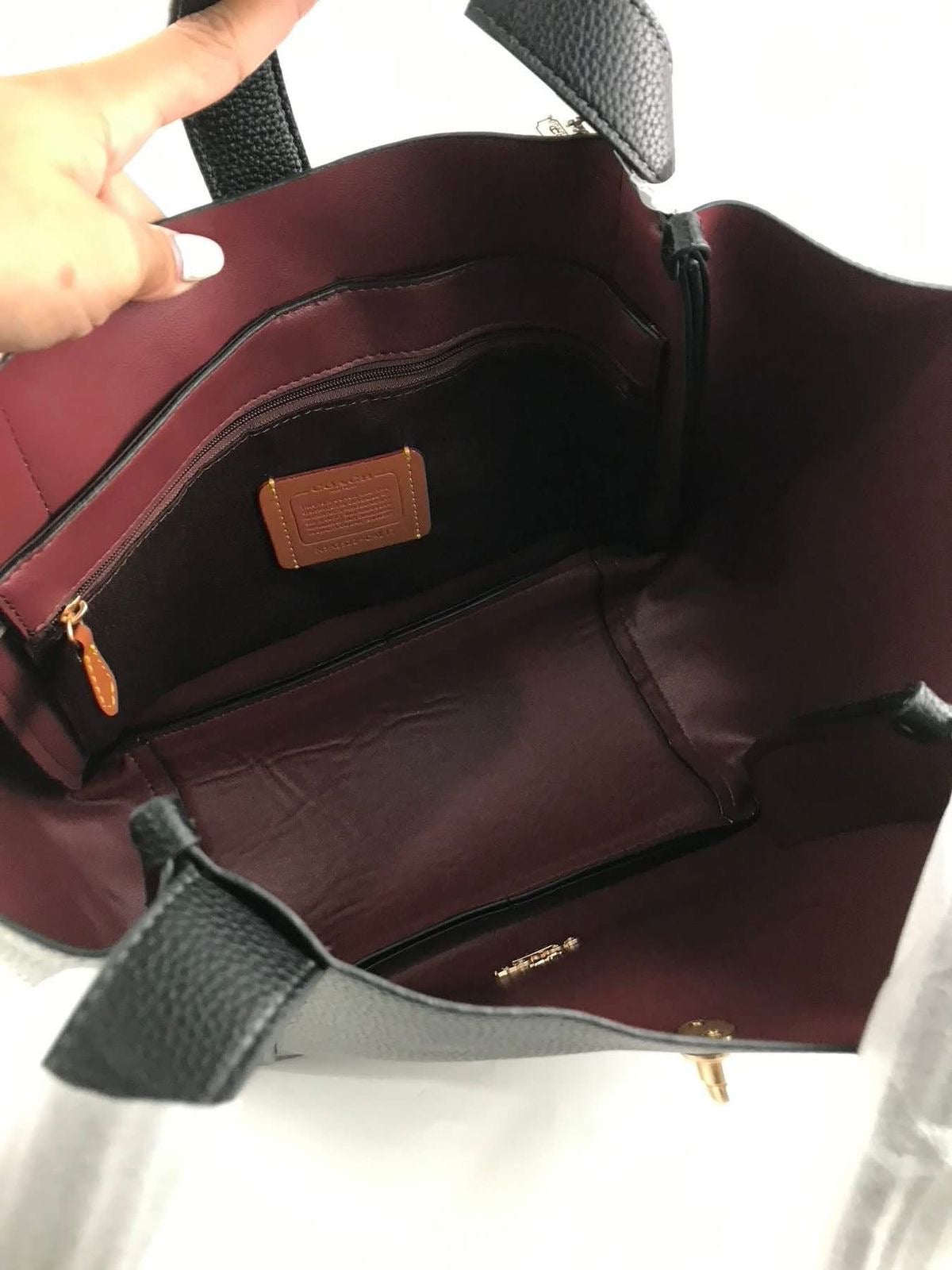 Coach Hardley Turnlock Tote bag for Women
