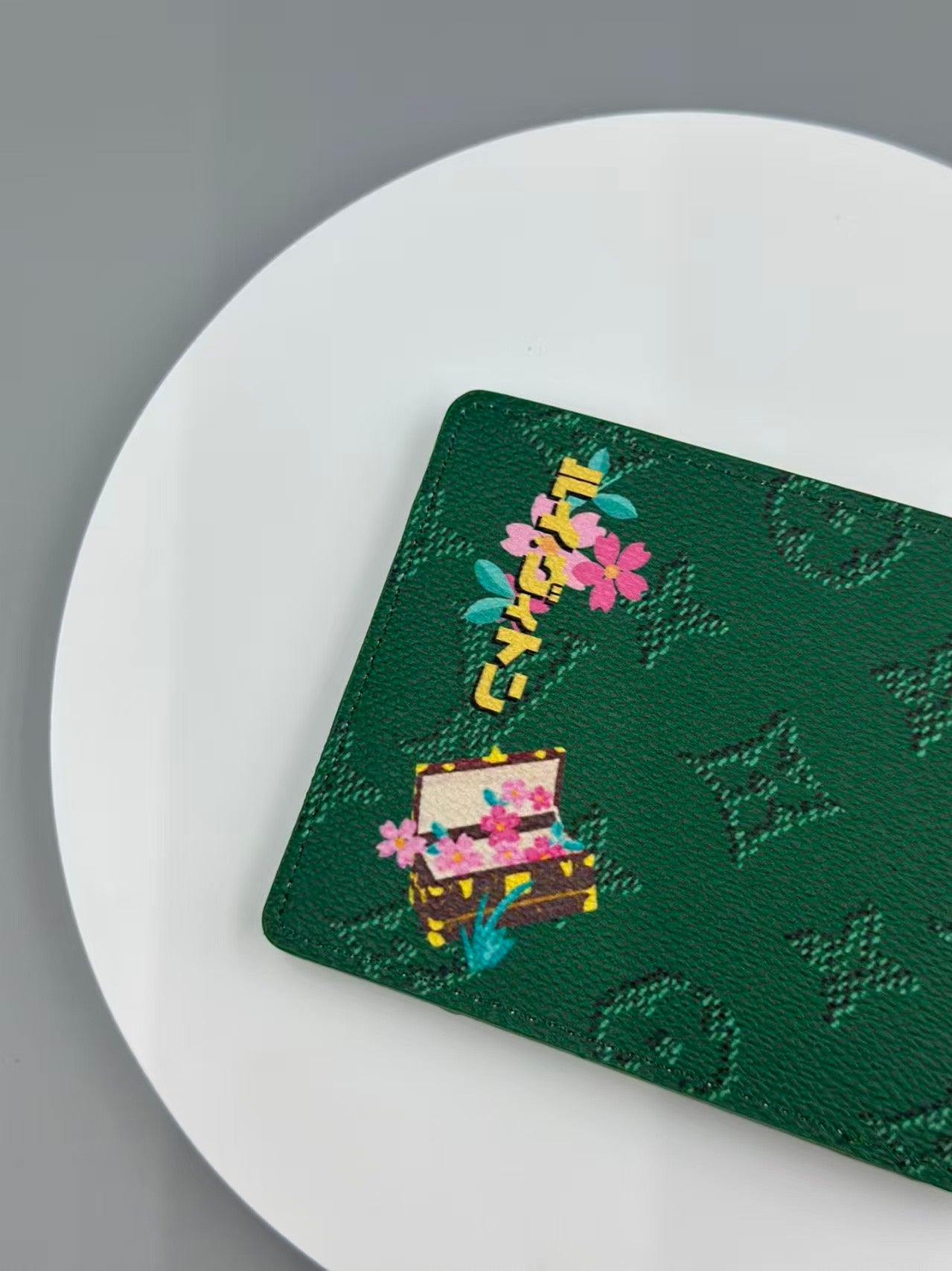 Luxury Brand L v Lo -is Vui- ton Wallet for Men and Women (Pre order)