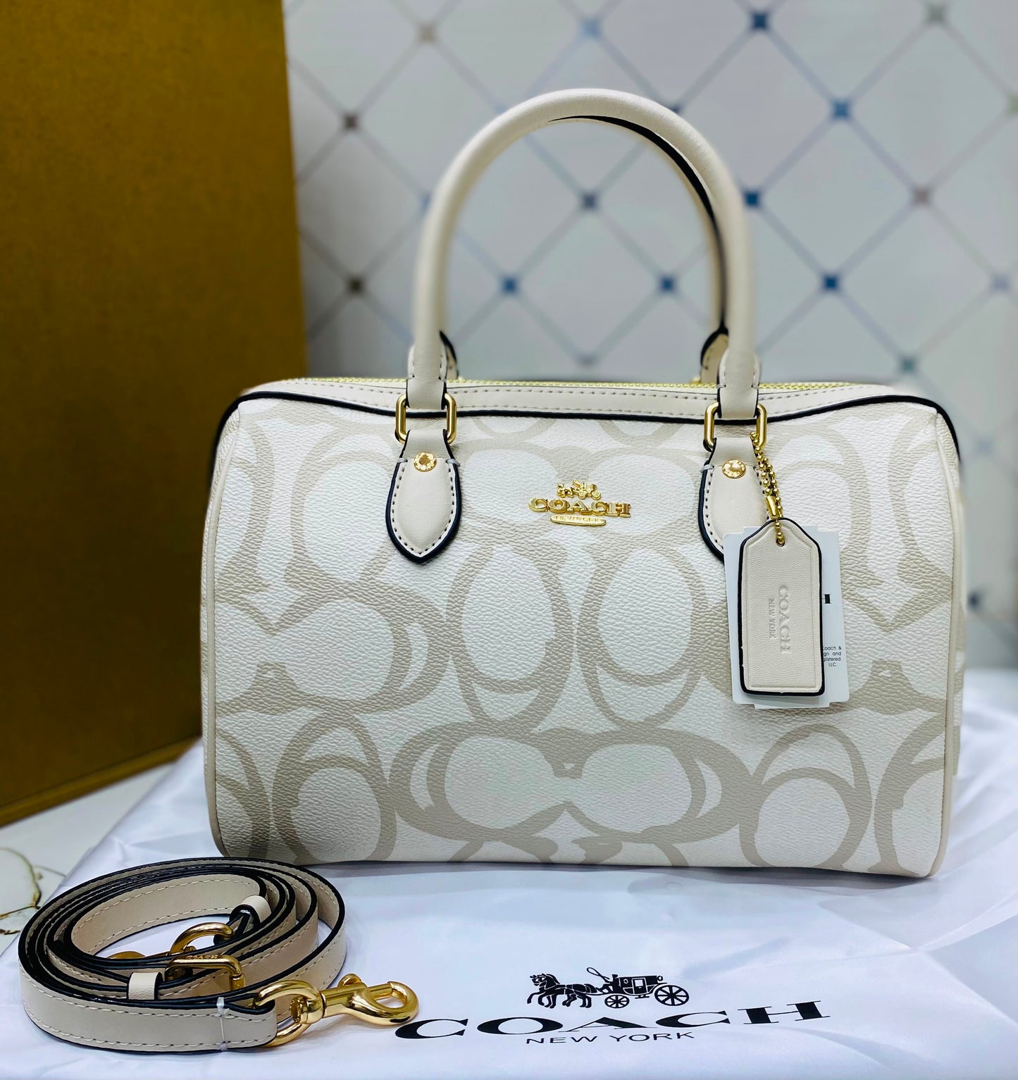 Coach Duffle Shoulder bag for Women