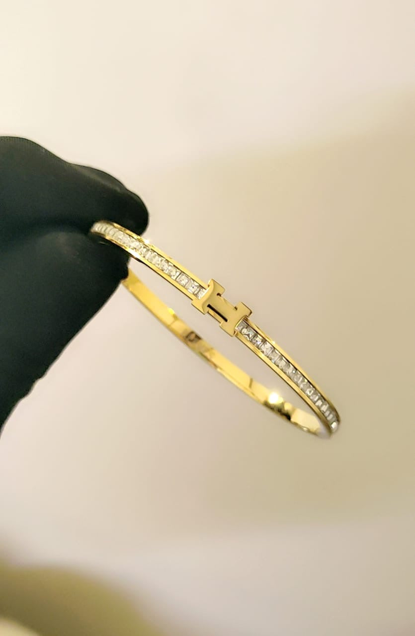 Famous Brand Her-mes Bracelet for Women