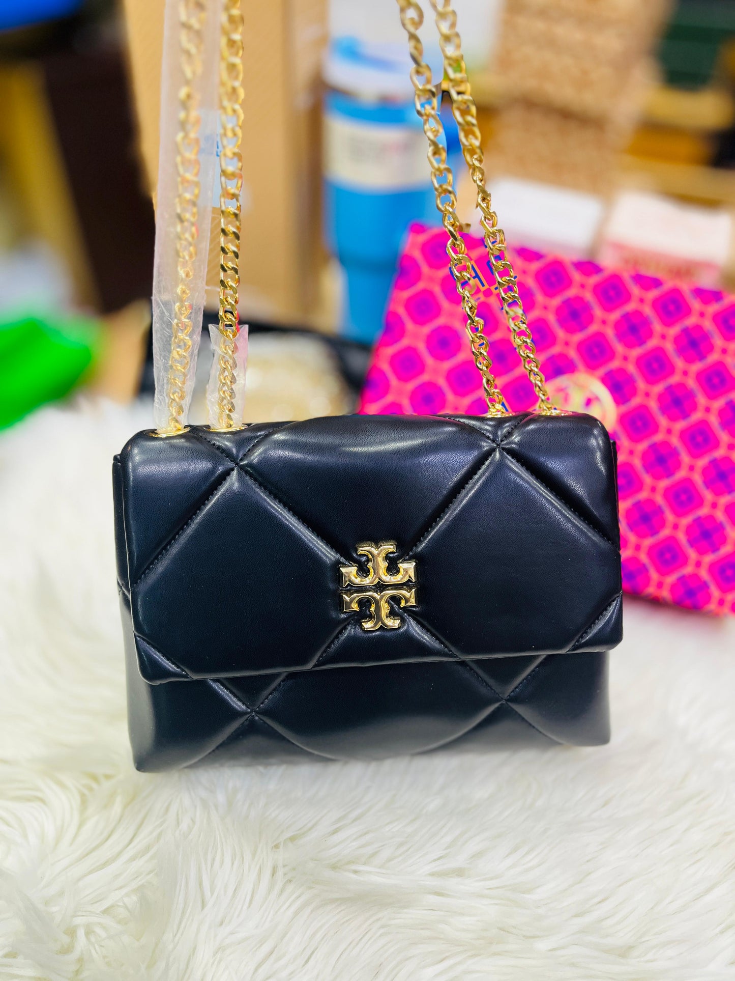 TORY BURCH KIRA DIAMOND QUILT CONVERTIBLE SHOULDER BAG Black