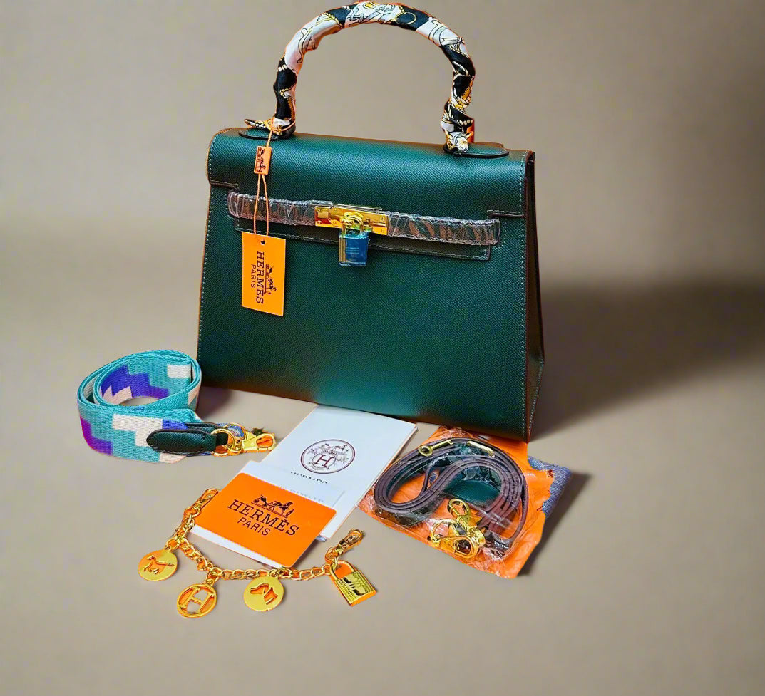 Hermes Kelly 28cm Size Green