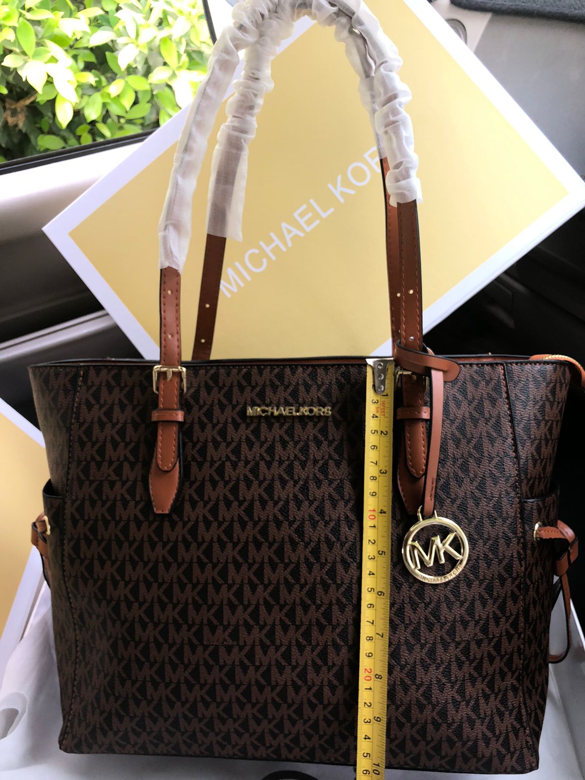 Michael Kors MK tote bag