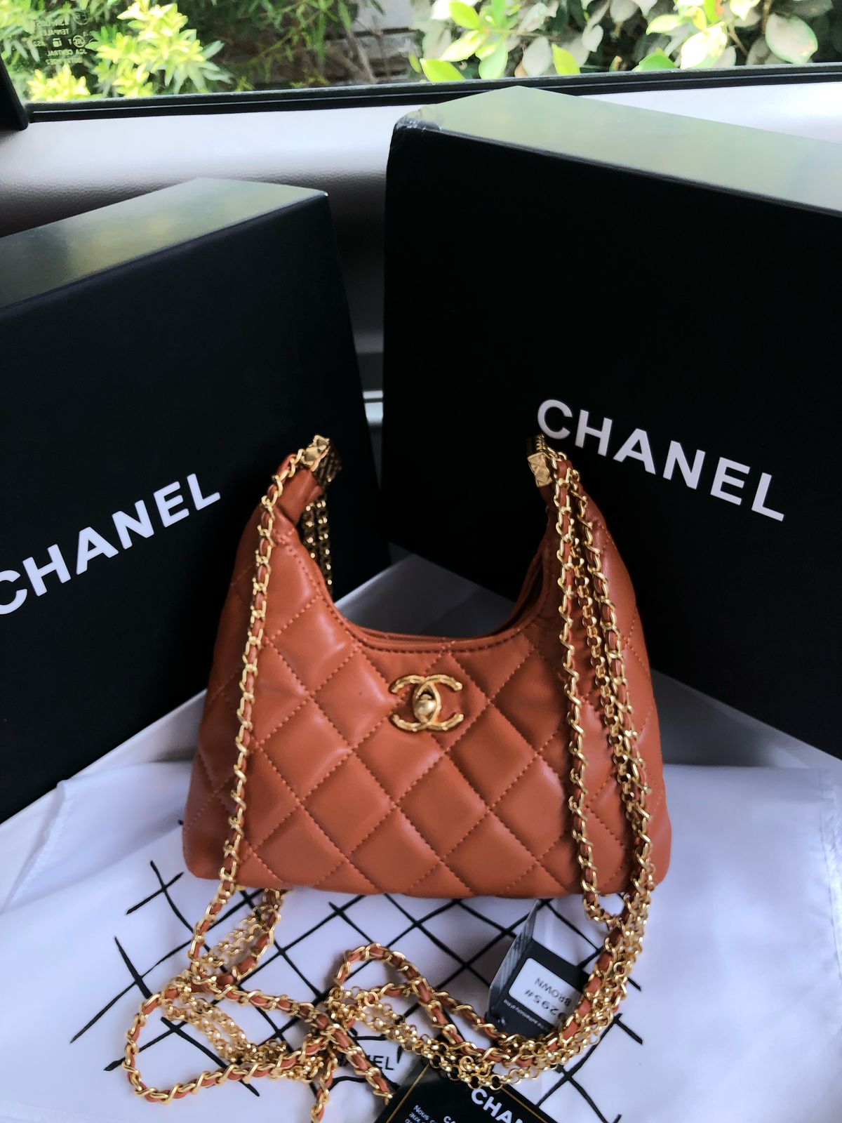 Channel 24a Limited Edition Small Hobo Chain bag