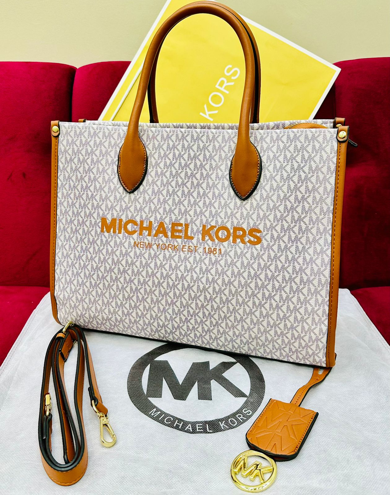 Michael Kors MK Mirella Large Signature Tote Bag White
