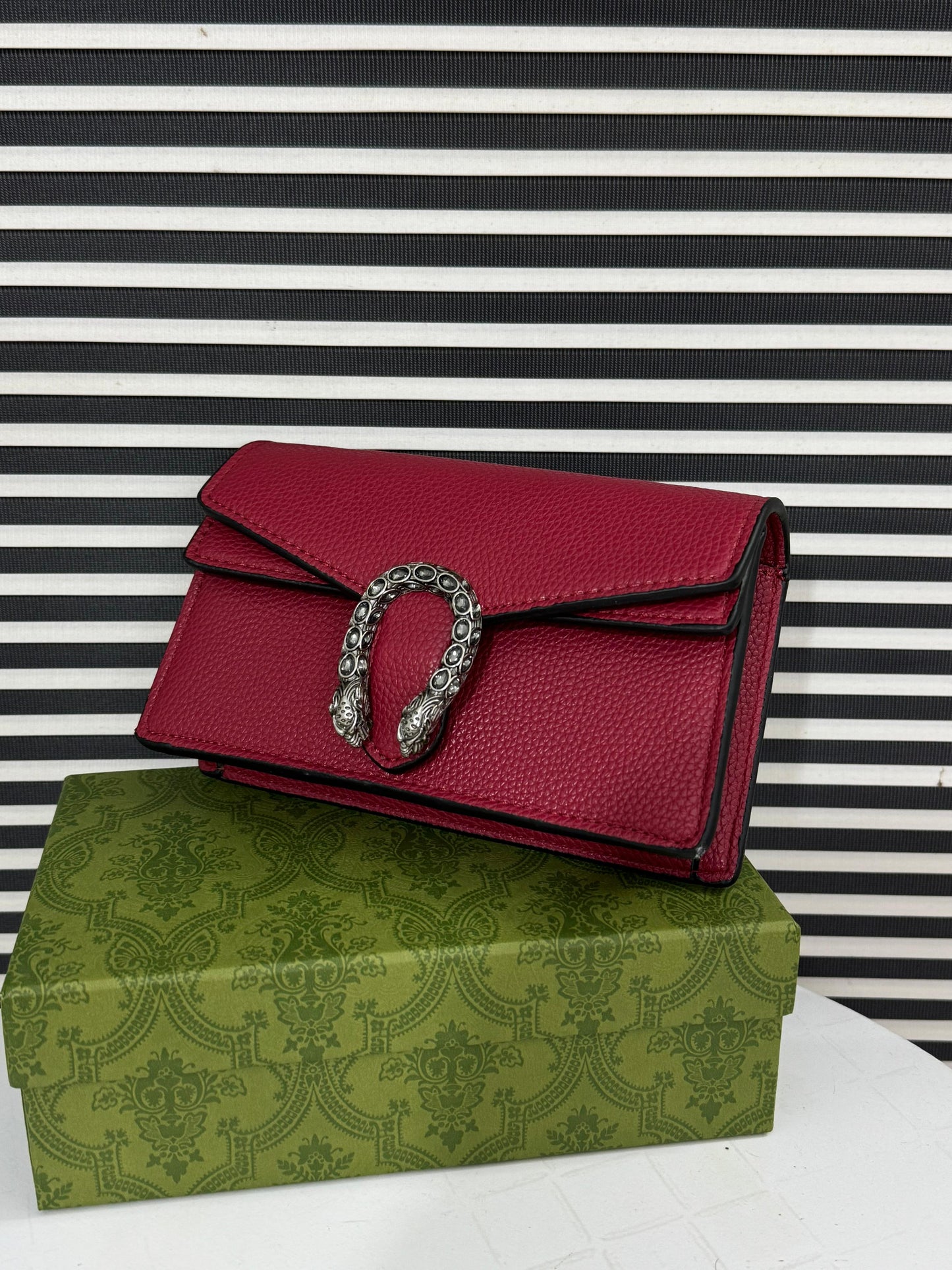 Gucci Dionysus super mini bag