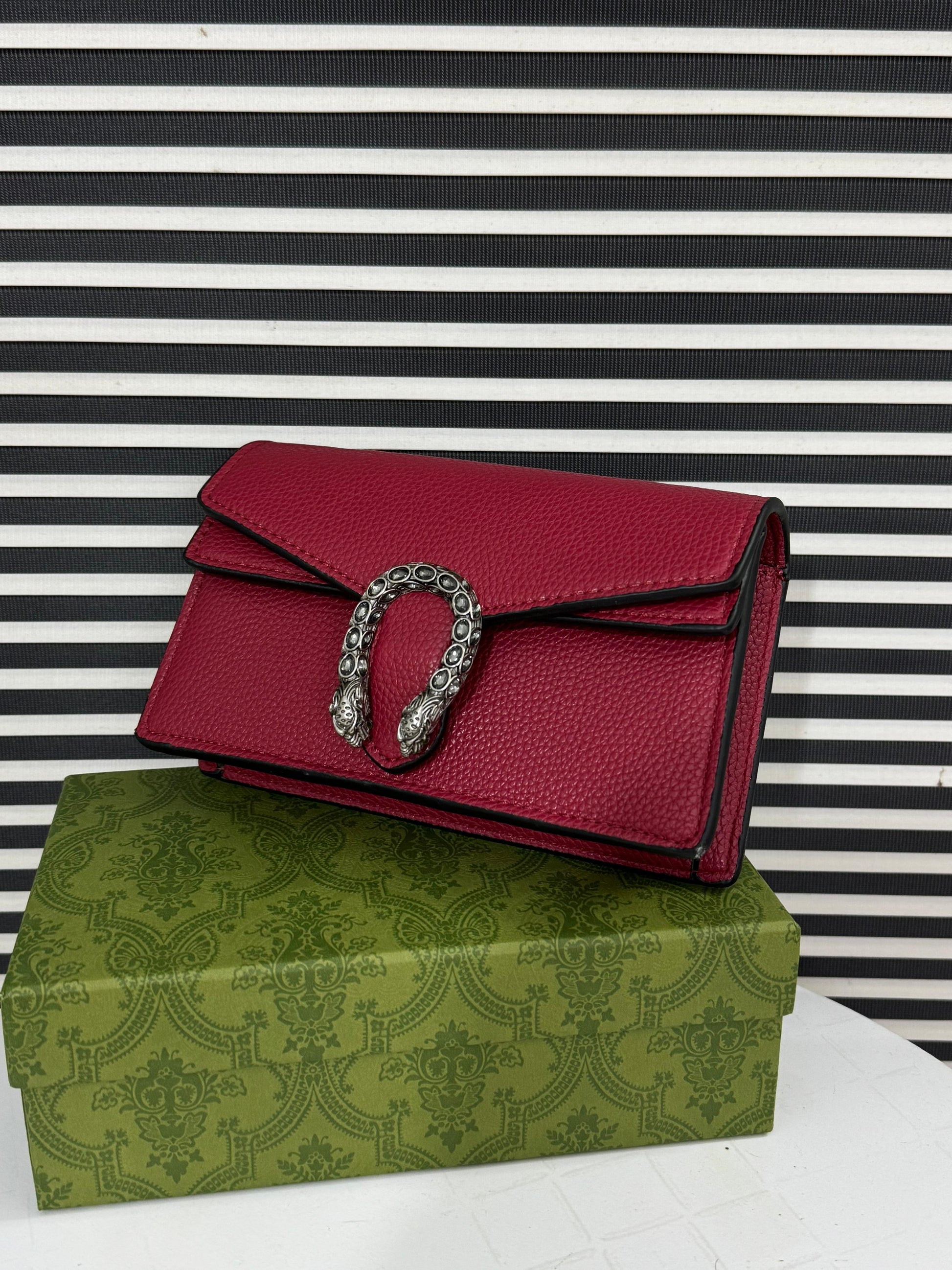 Gucci Dionysus super mini bag